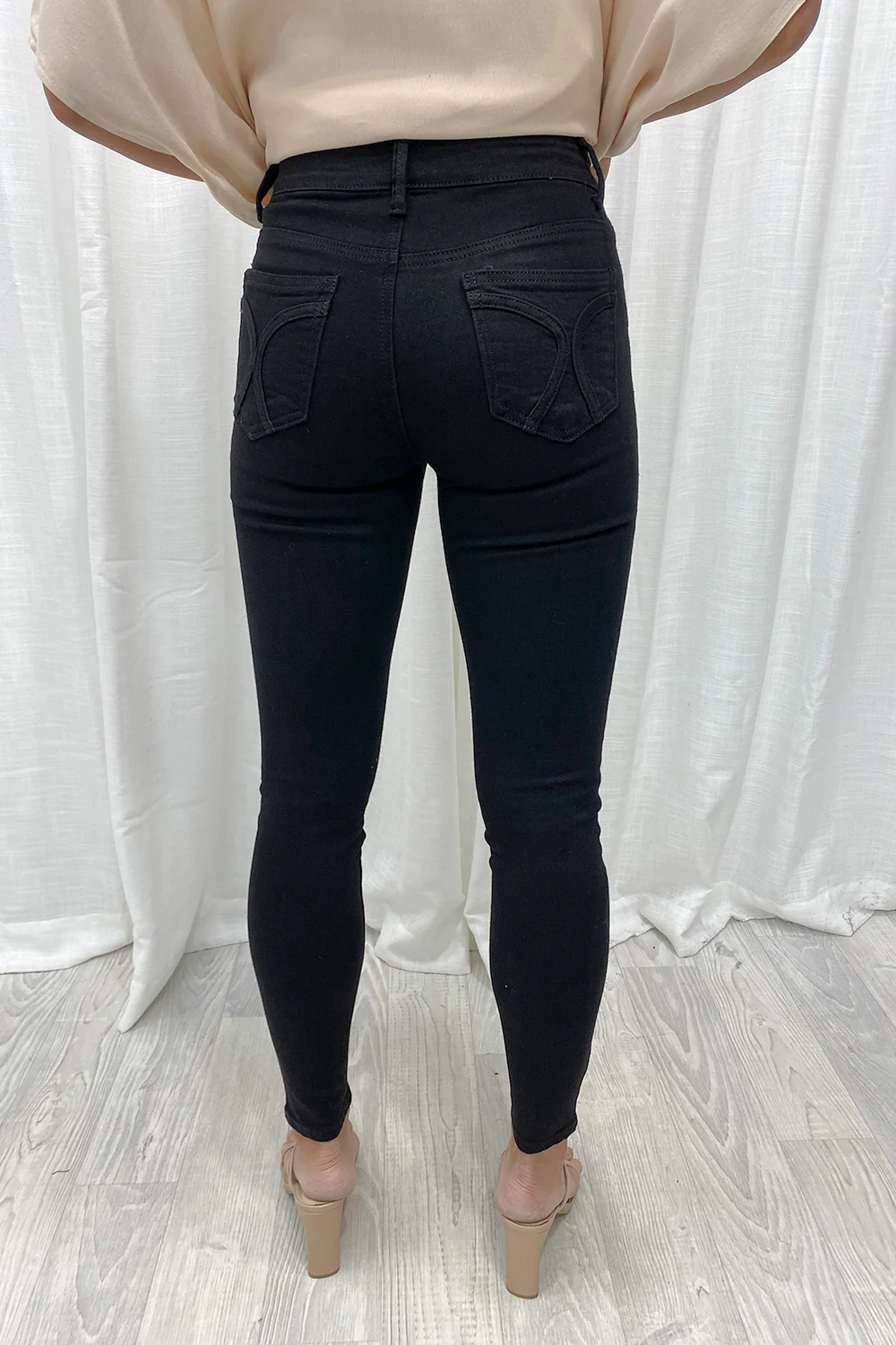 Our Favourite Skinny Jeans Ever Petite - Image 4