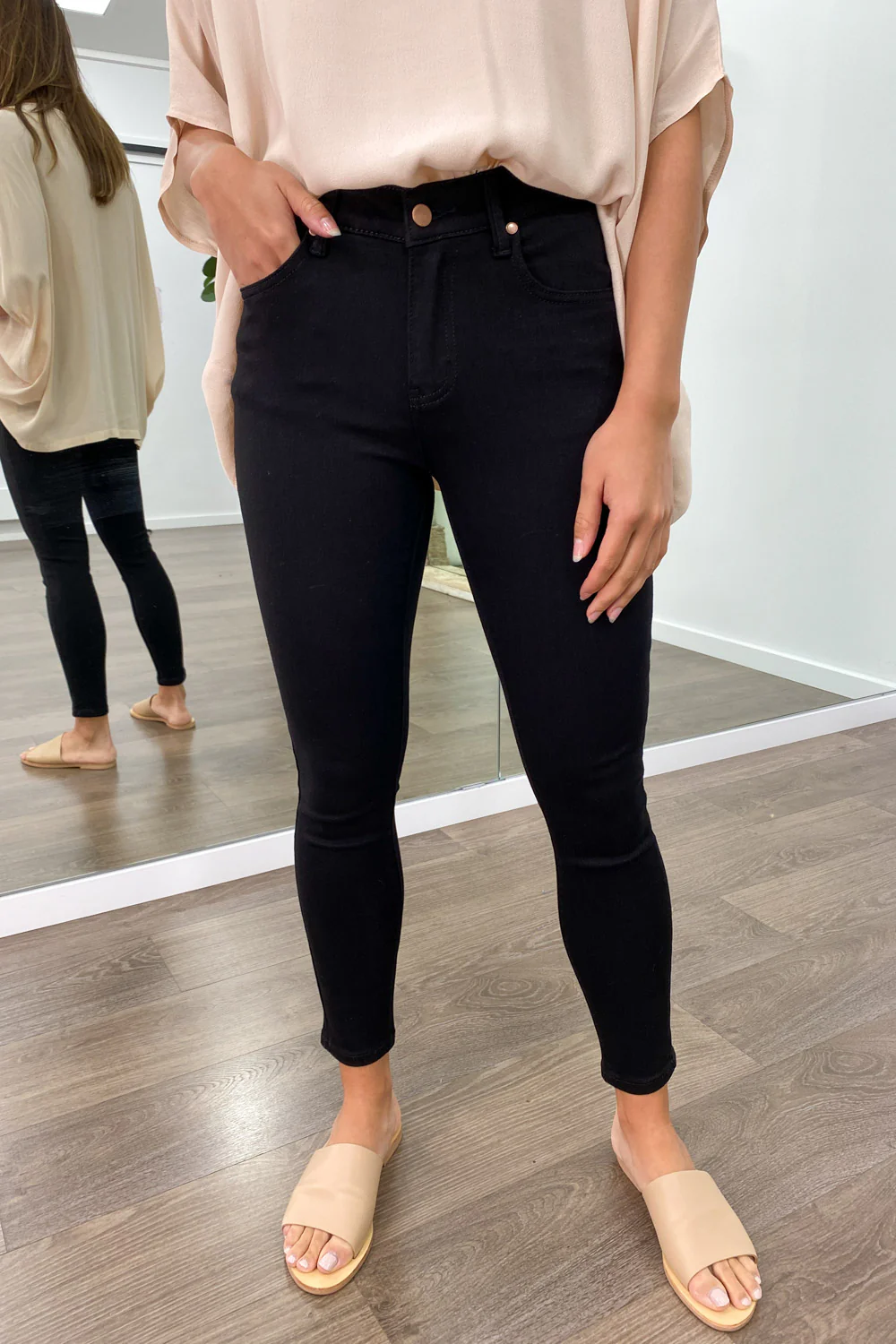 Our Favourite Skinny Jeans Ever Petite - Black - Image 2