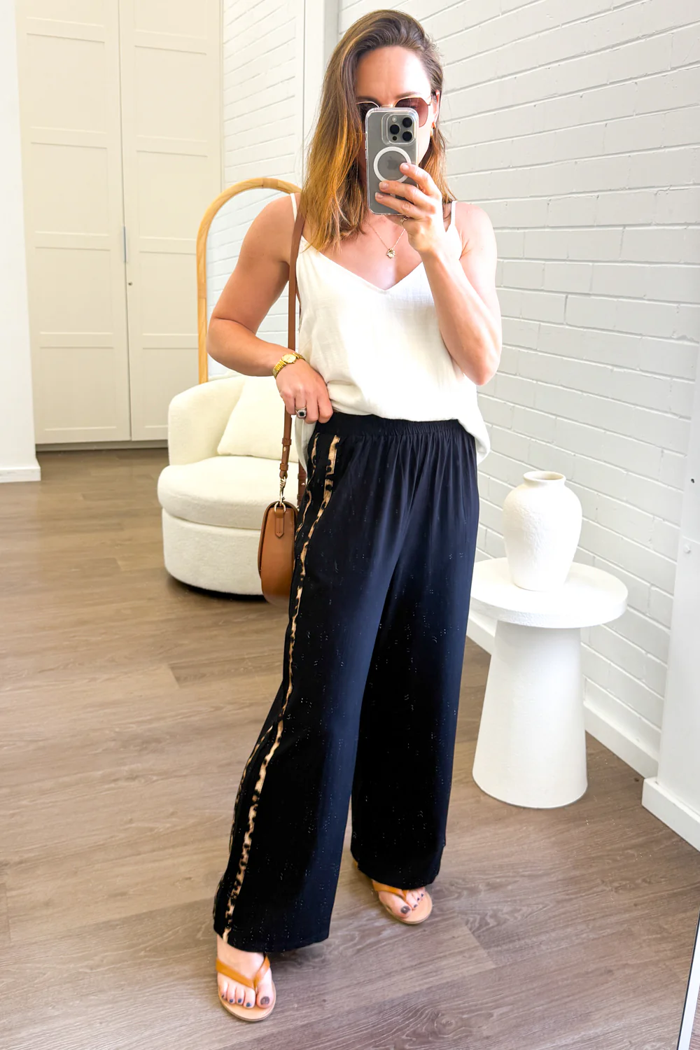 Page Pants Petite - Image 10
