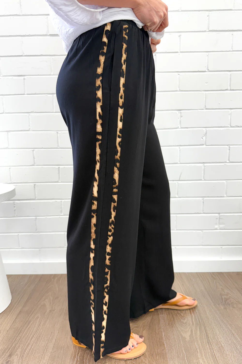 Page Pants Petite - Image 7