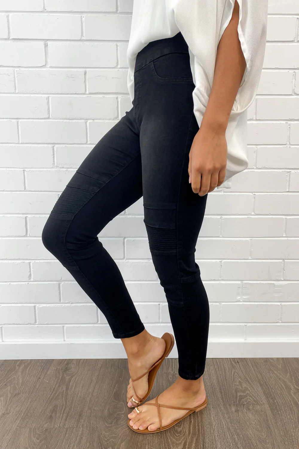 Panel Skinny Jeans Petite - Black - Image 13