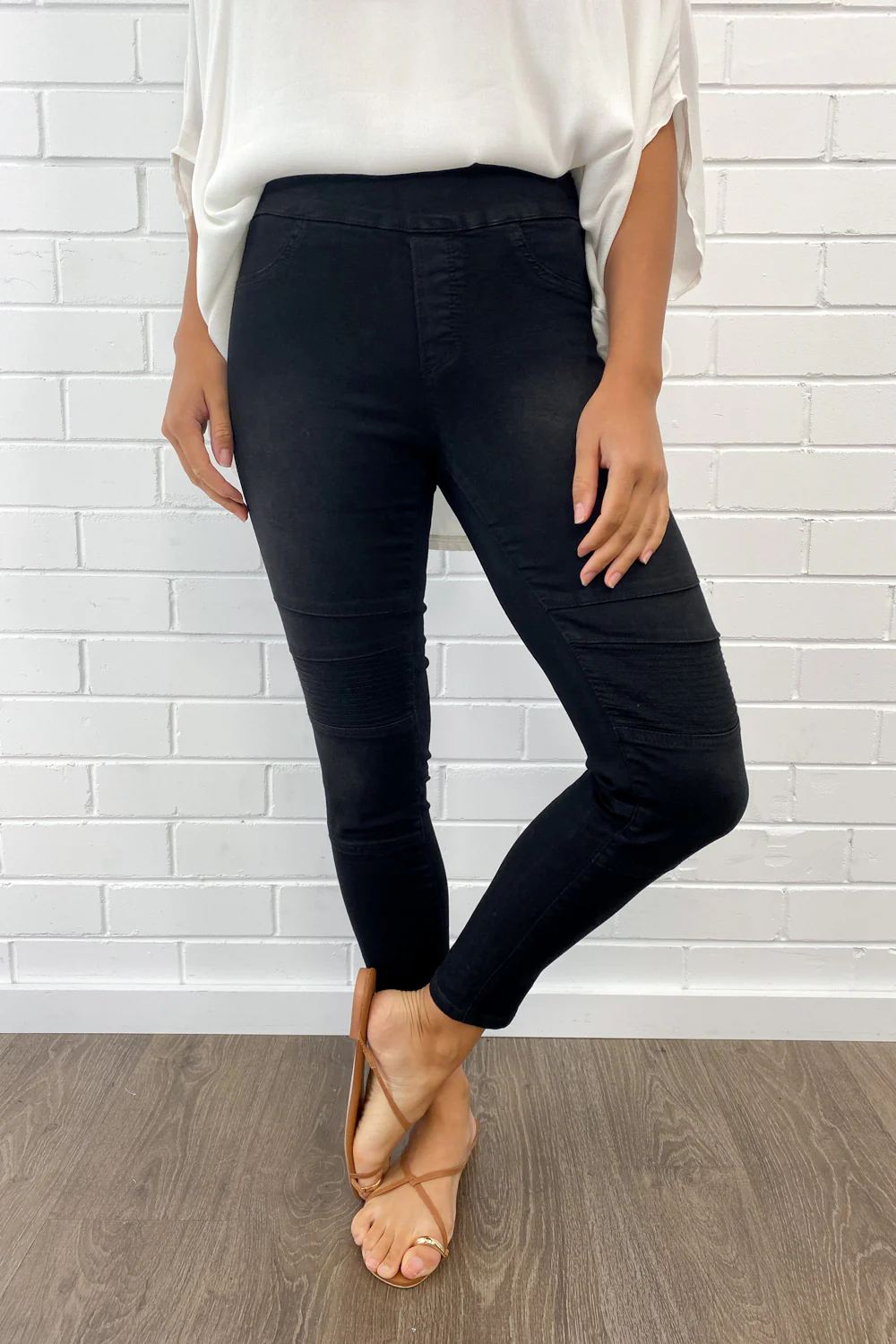 Panel Skinny Jeans Petite - Black - Image 14
