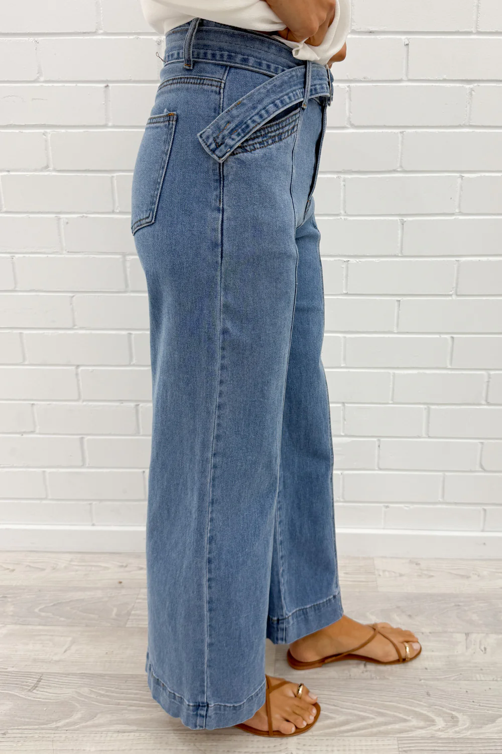Penny Wide Leg Jeans - Light Denim - Image 10