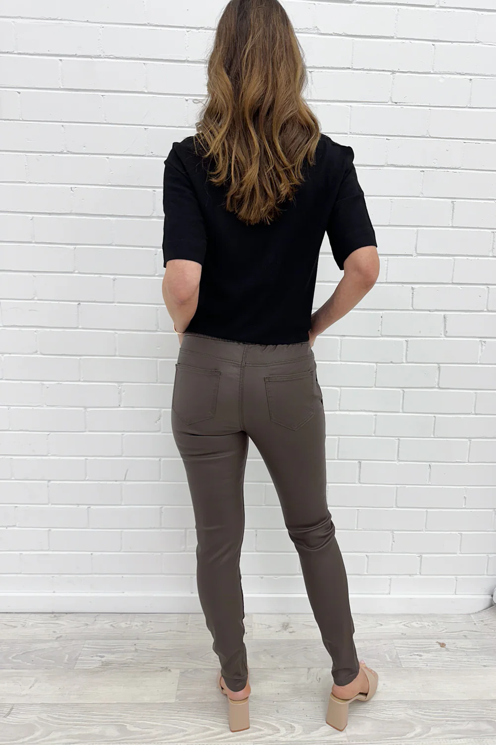 Pippa Wet Look Jogger - Chocolate - Image 5