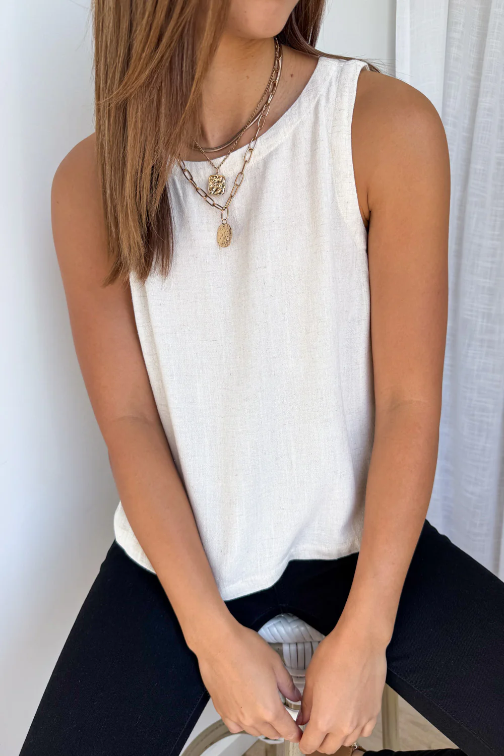 Rafaela Linen Top - Image 3