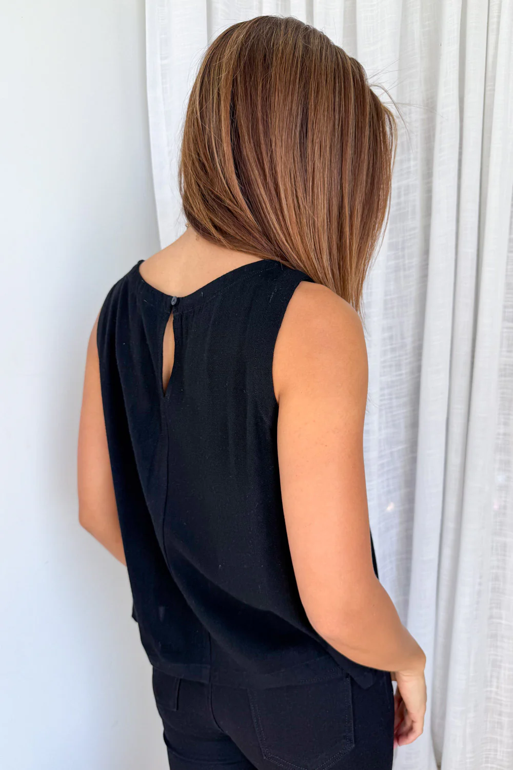 Rafaela Linen Top - Black - Image 9