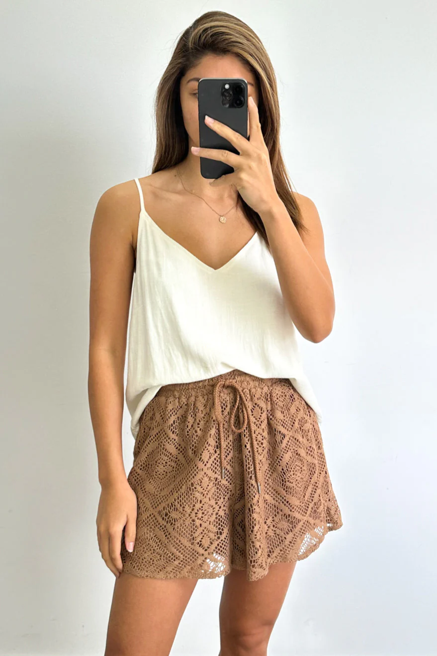 Samara Shorts - Image 4