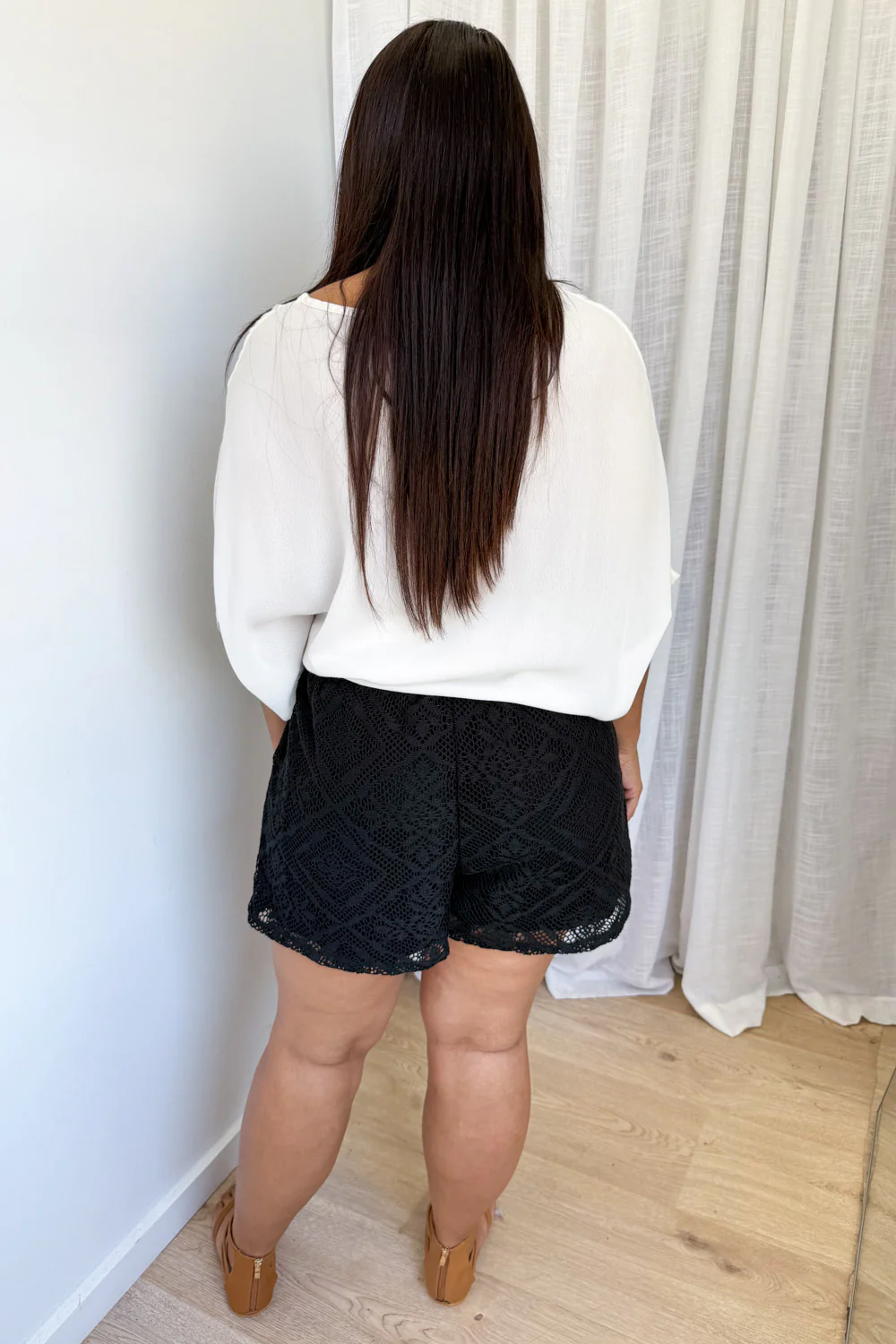 Samara Shorts - Black - Image 11