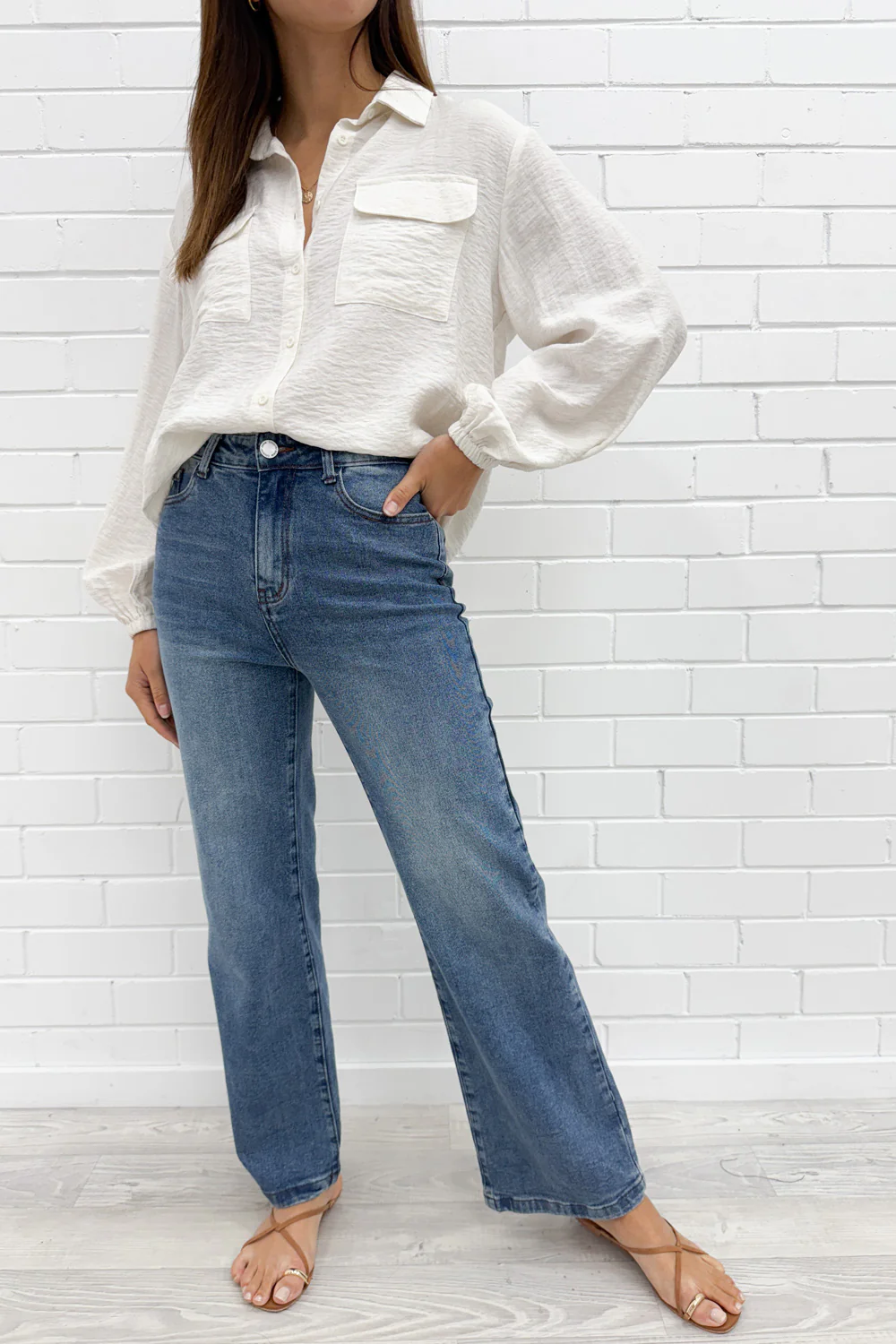 Sloane Straight Leg Jeans - Mid Denim - Image 2