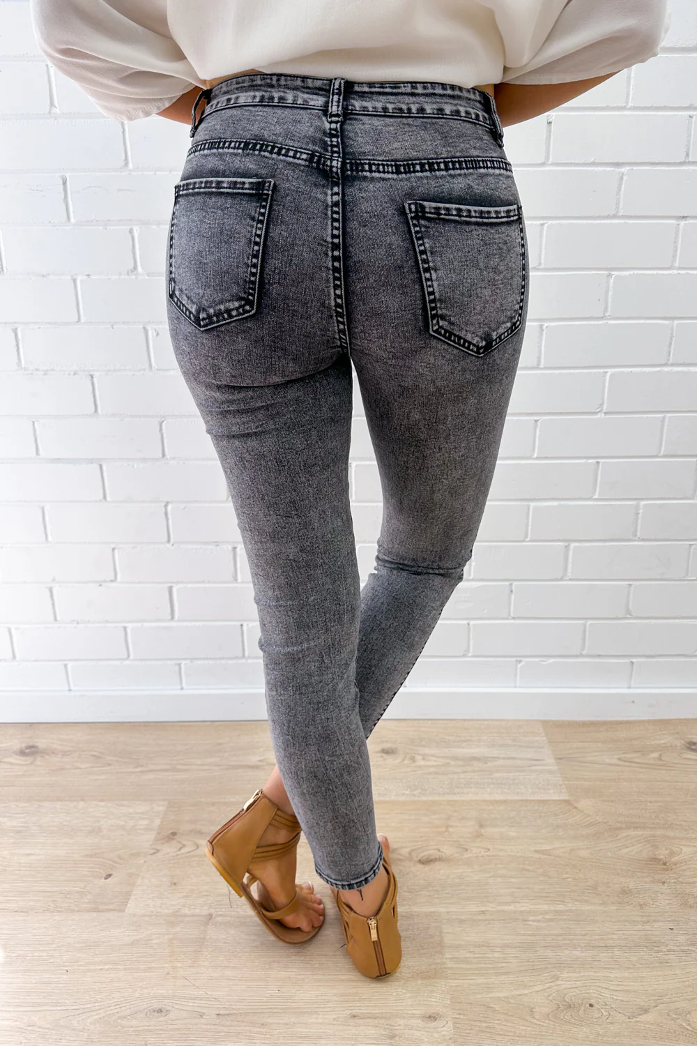 Stonewash Skinny Jeans - Blackwash - Image 18