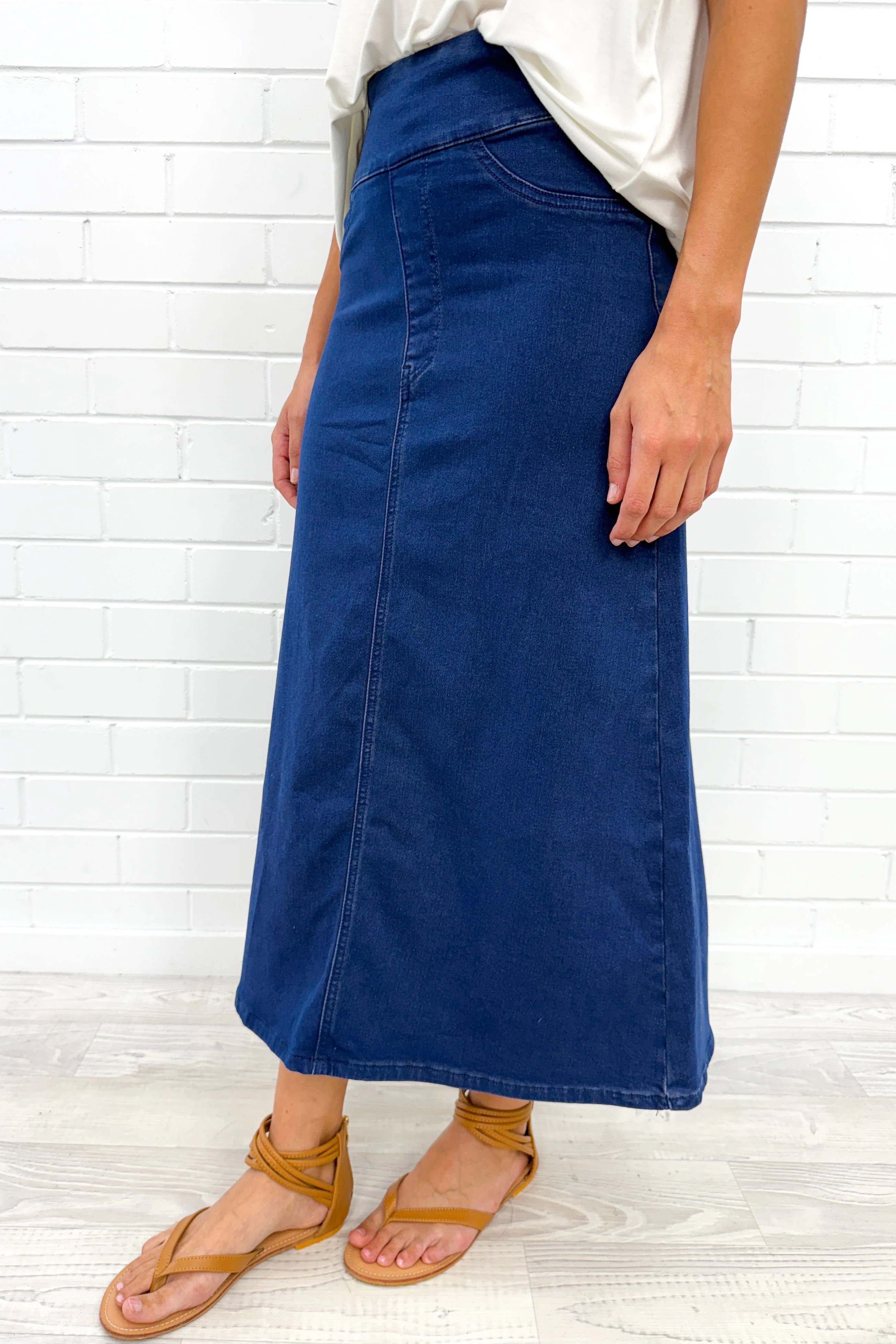 Taylor Skirt - Image 4