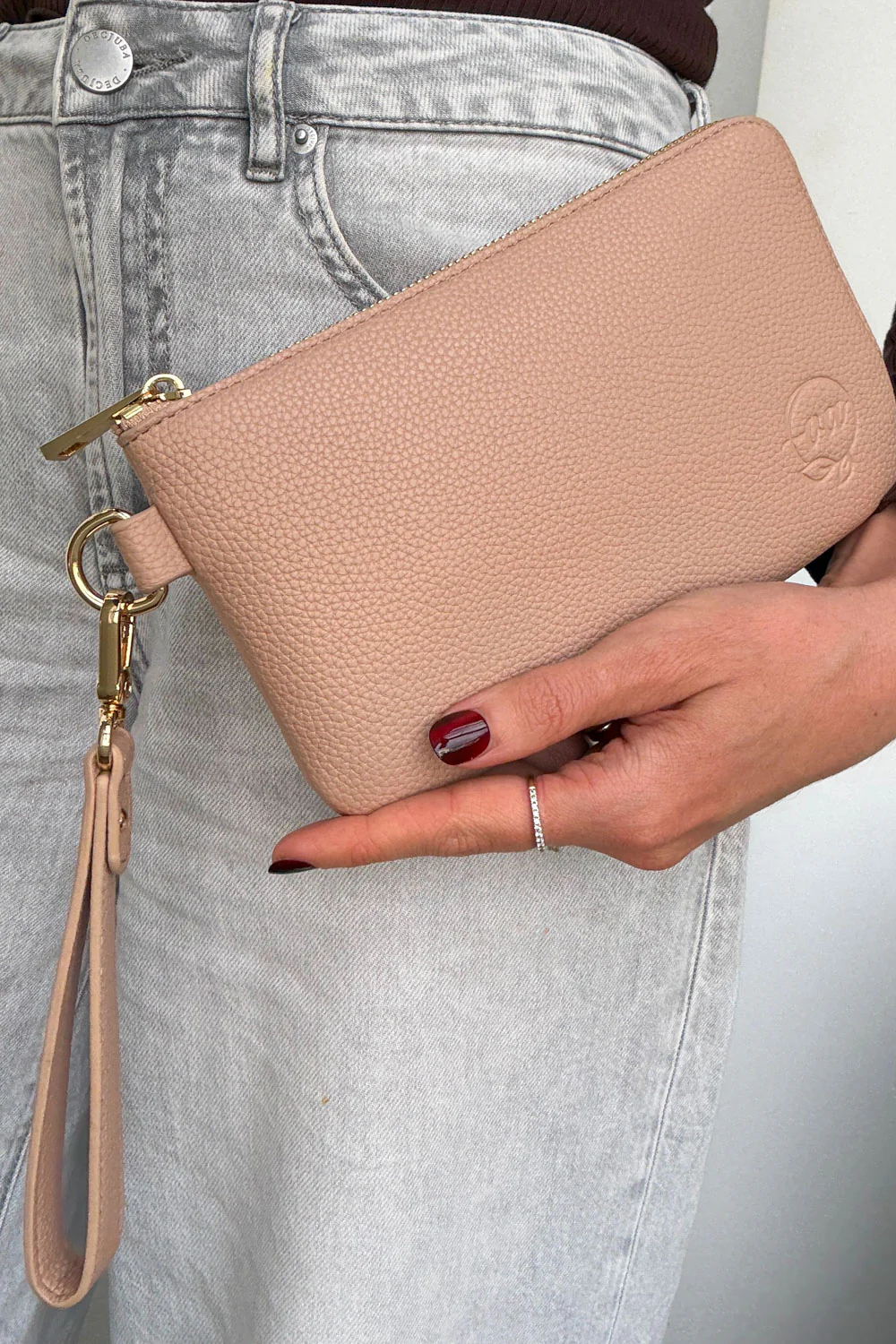 The Carry All Clutch - Image 32