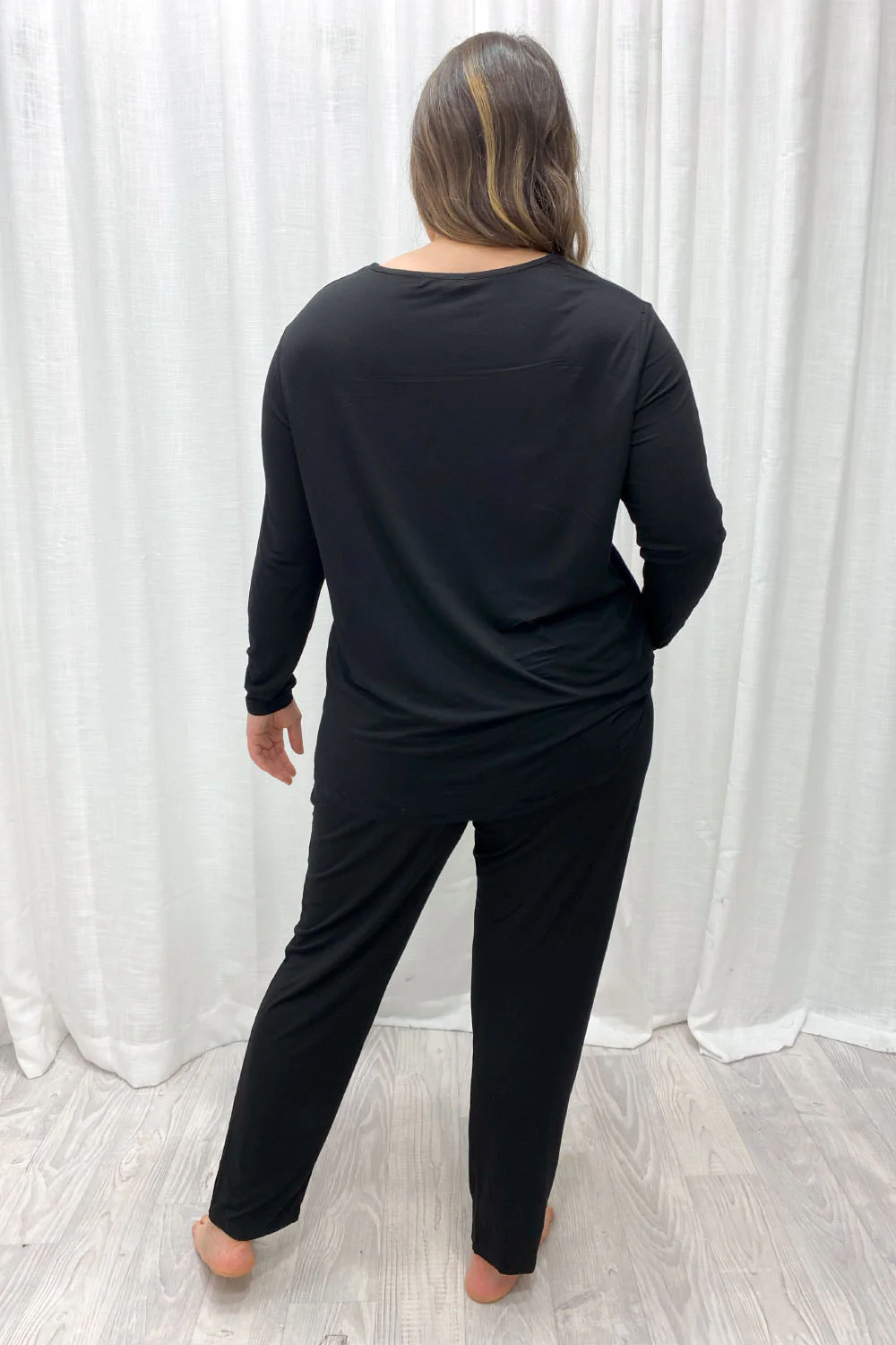 The Comfiest PJs Long Sleeved Tee & Pants Set - Black - Image 11