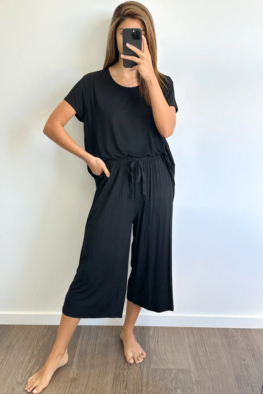 The Comfiest PJs Tee & Cropped Pants Set - Black - Image 8