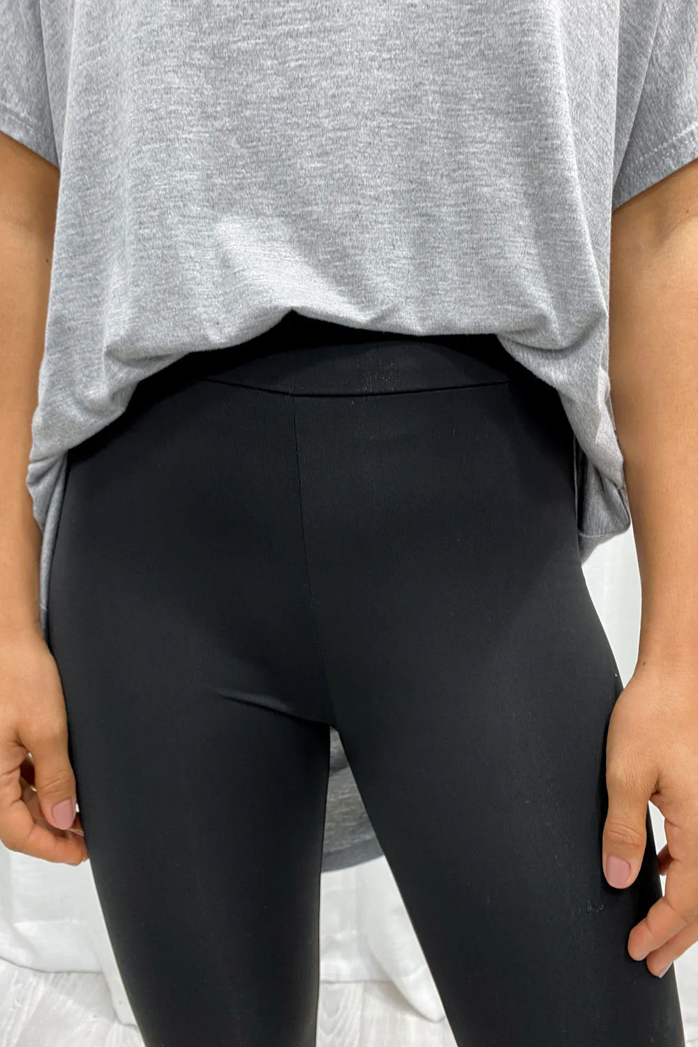 The Extra Fleecy Tights - Black - Image 3