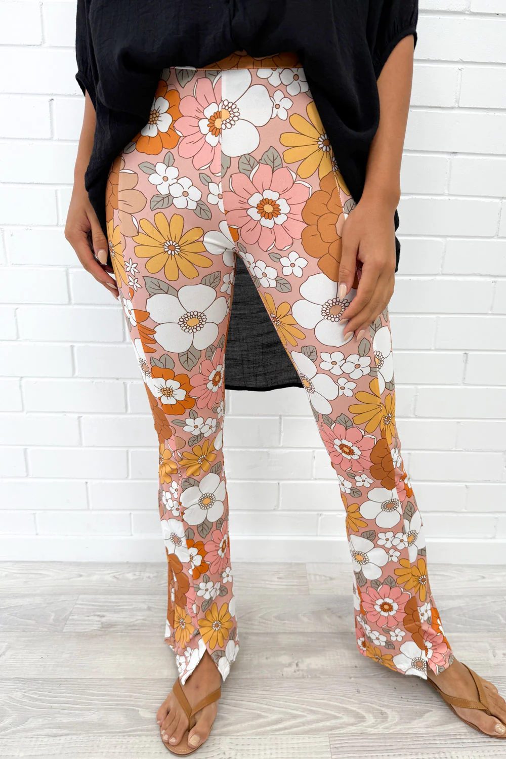The Flarey Tights - Image 10