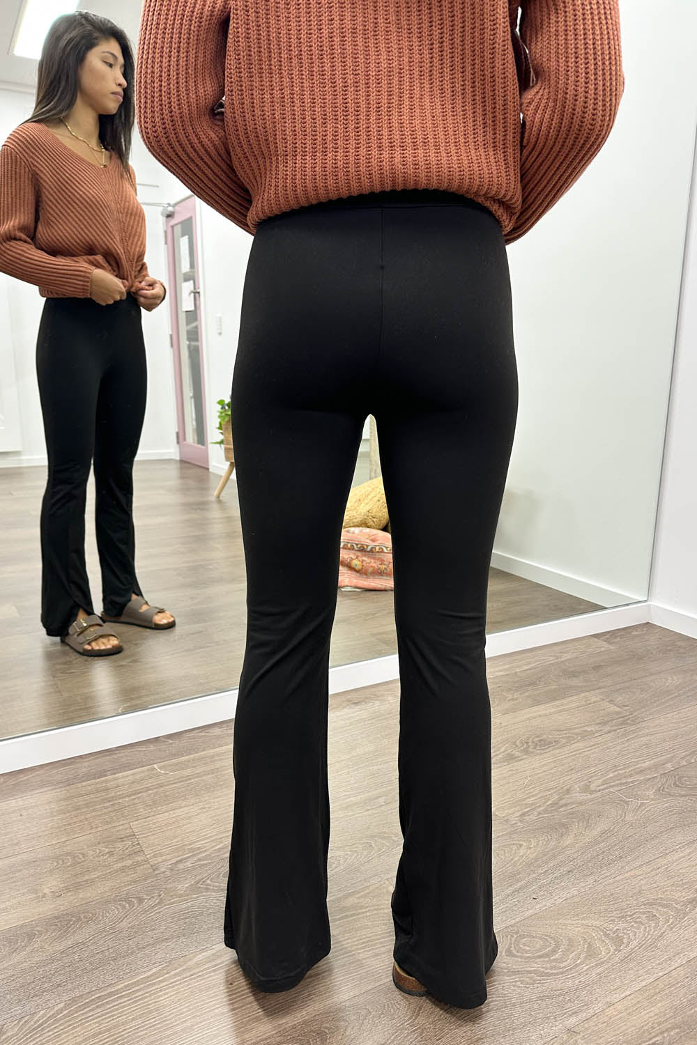 The Flarey Tights - Image 14