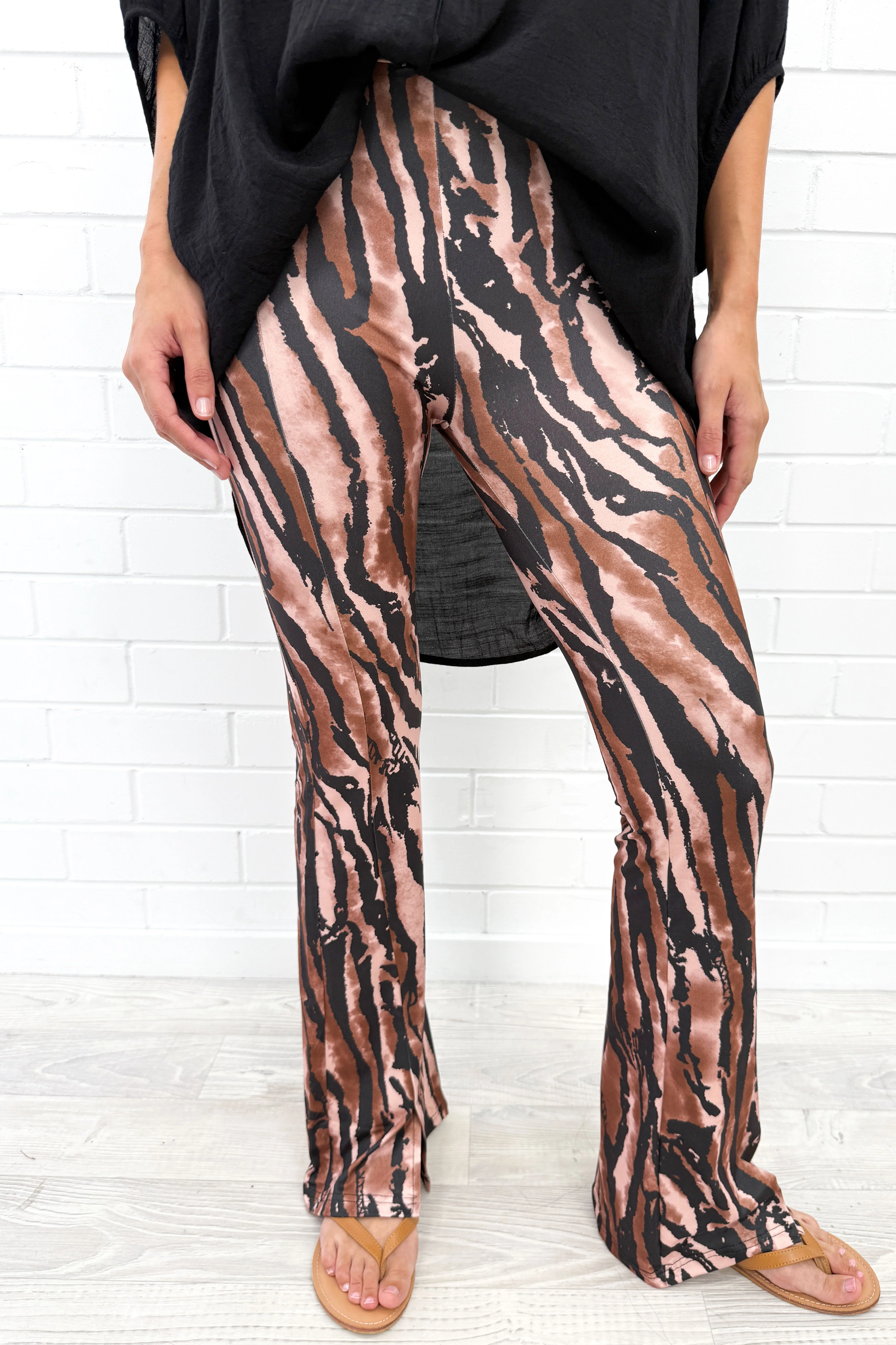 The Flarey Tights - Image 15