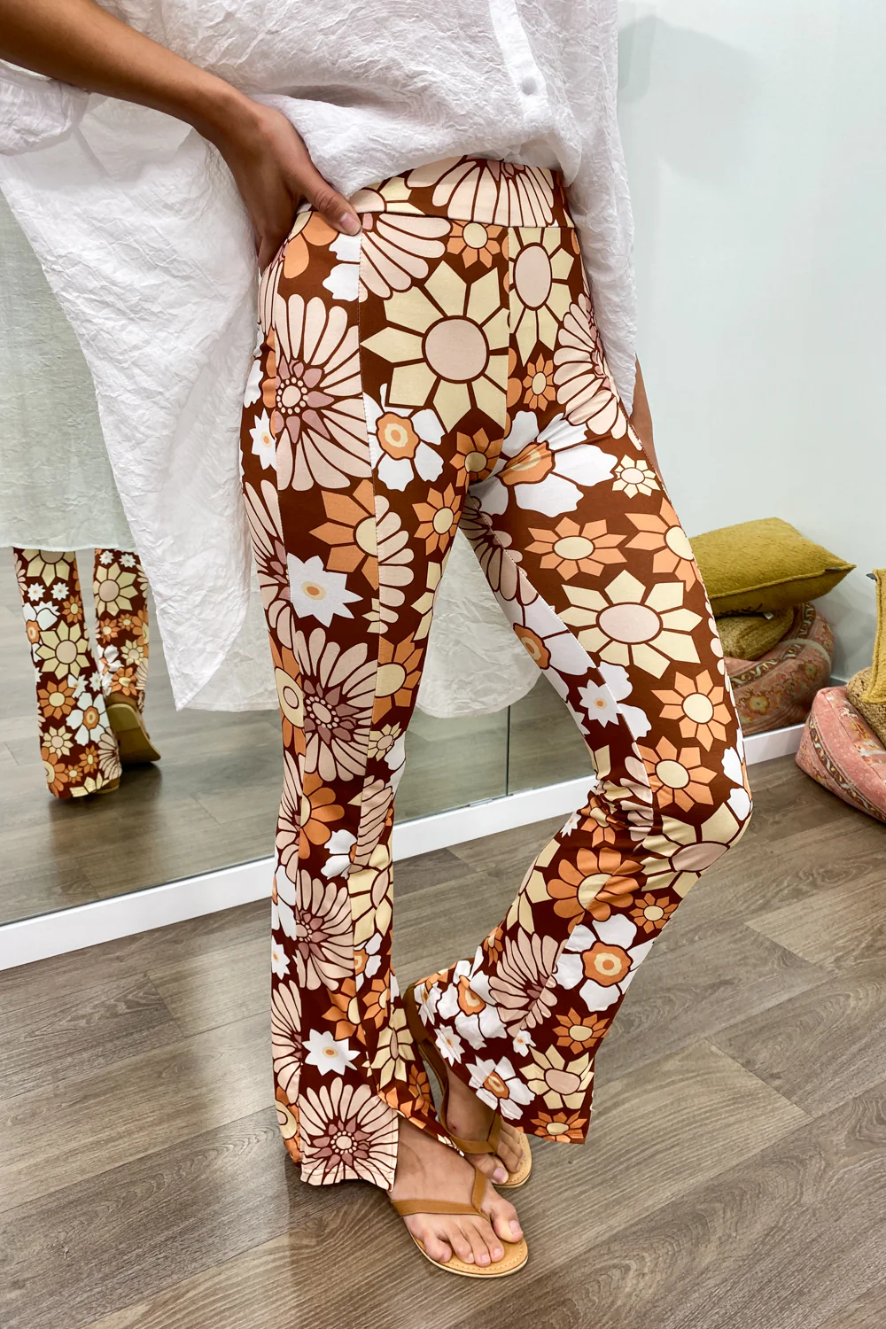 The Flarey Tights - Image 6