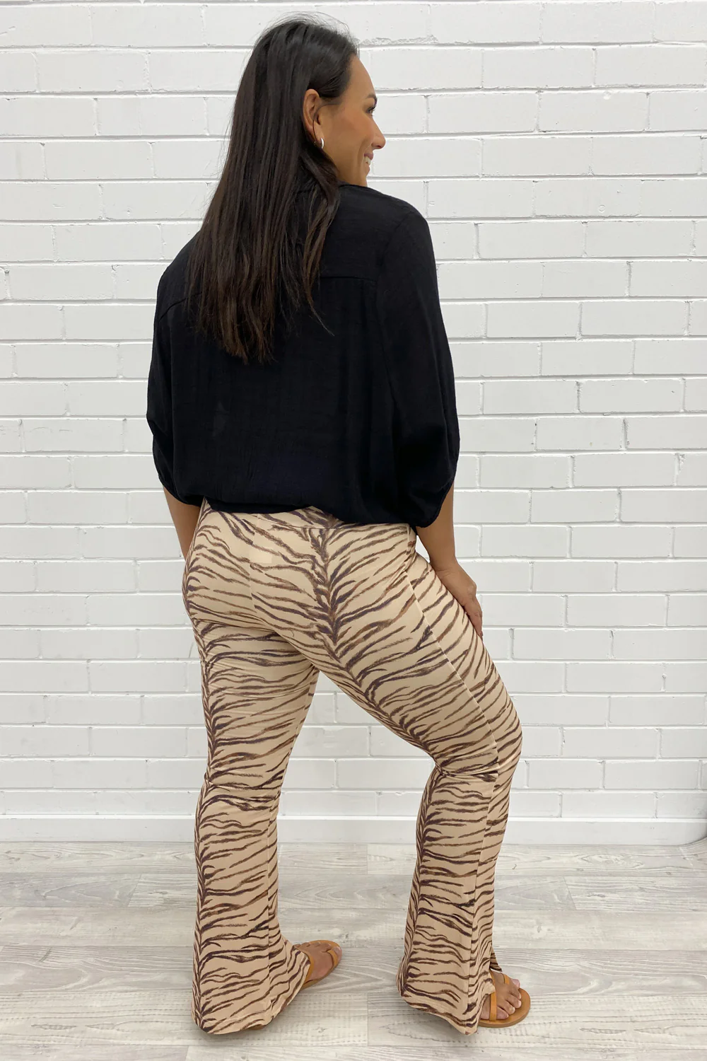 The Flarey Tights - Image 9