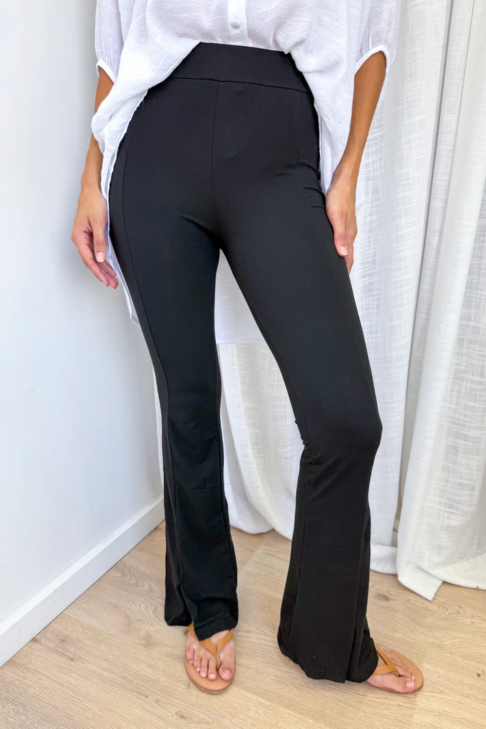 The Flarey Tights - Black - Image 2