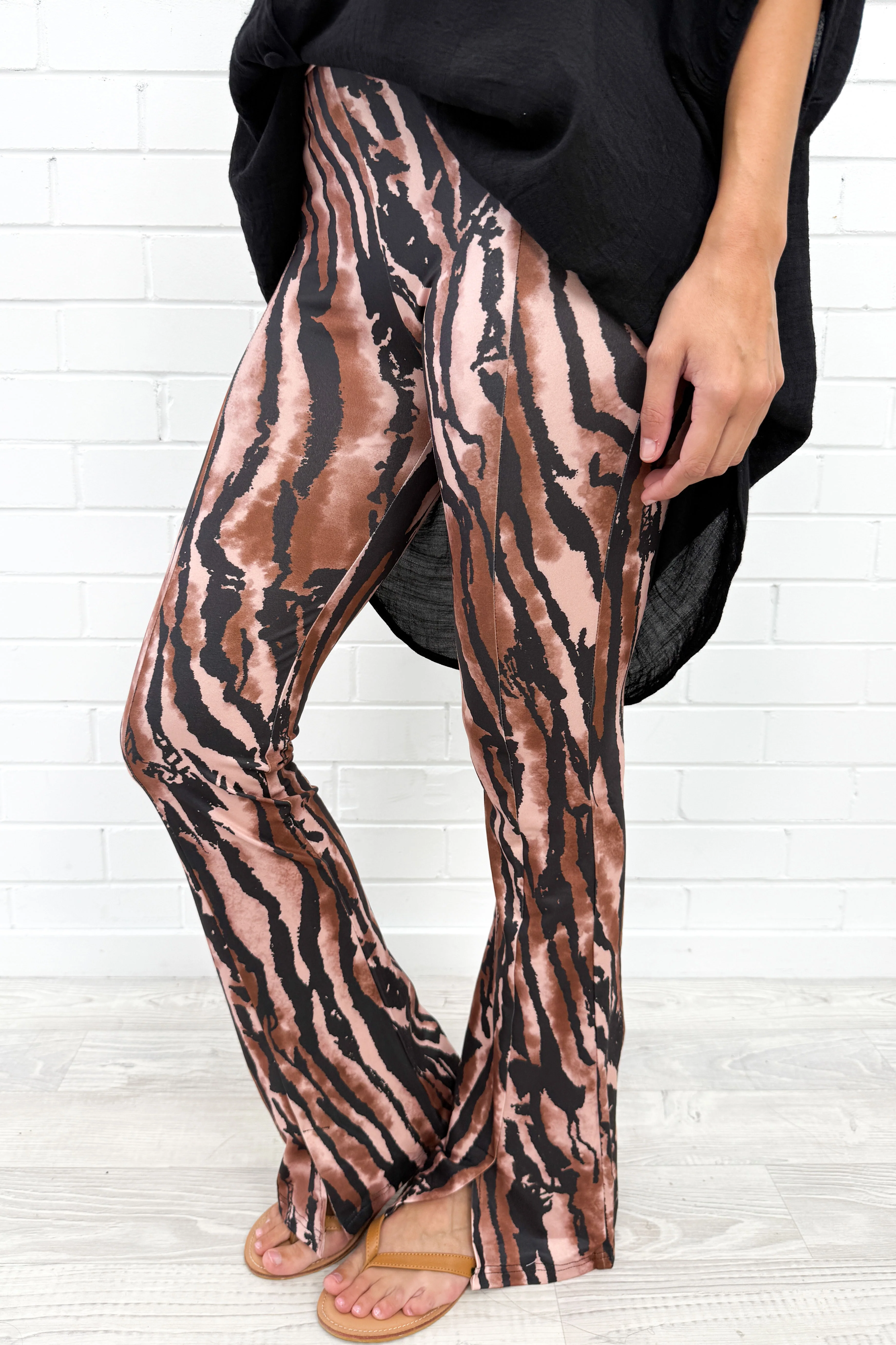 The Flarey Tights - Brown Camo - Image 5