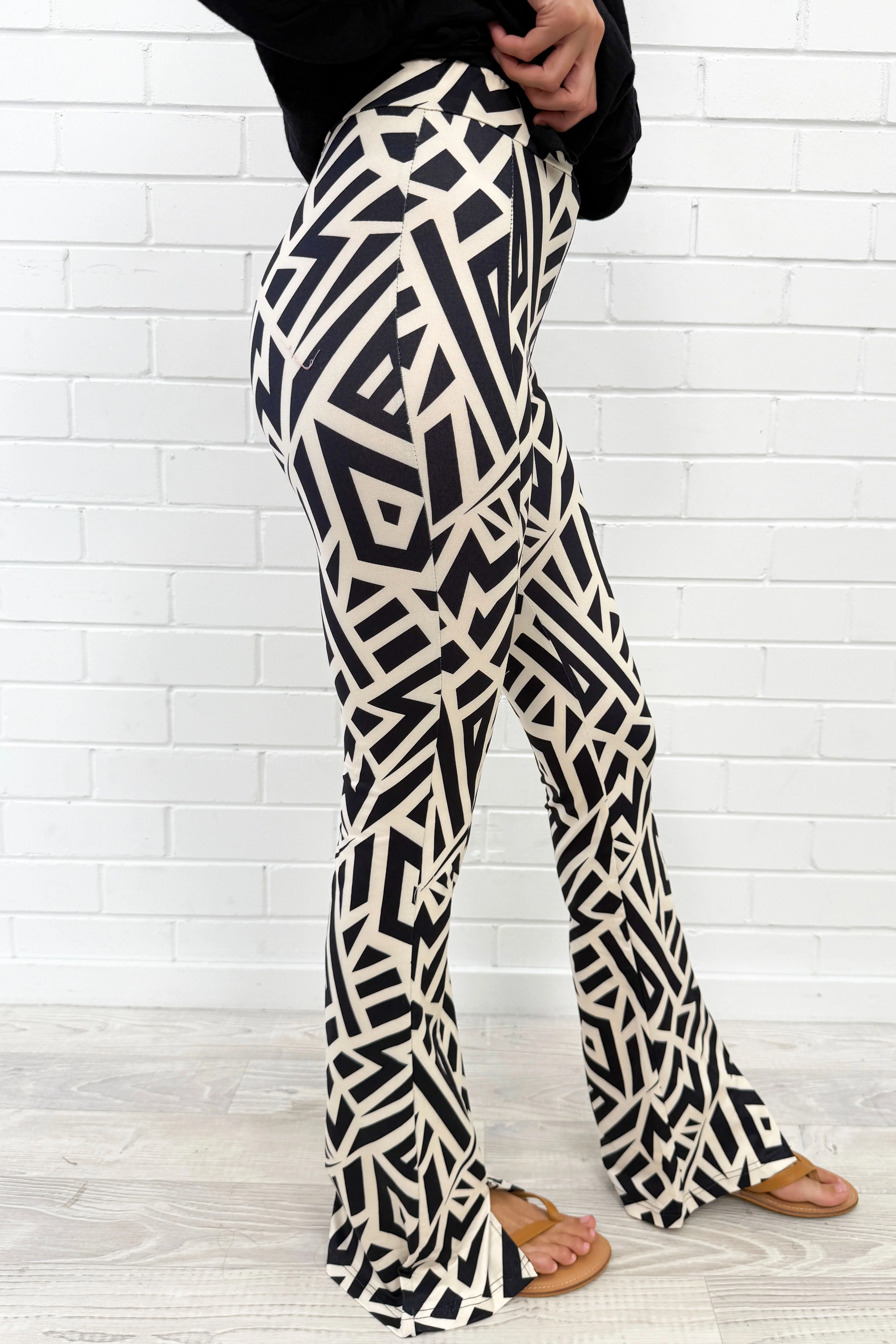 The Flarey Tights - Geometric - Image 4