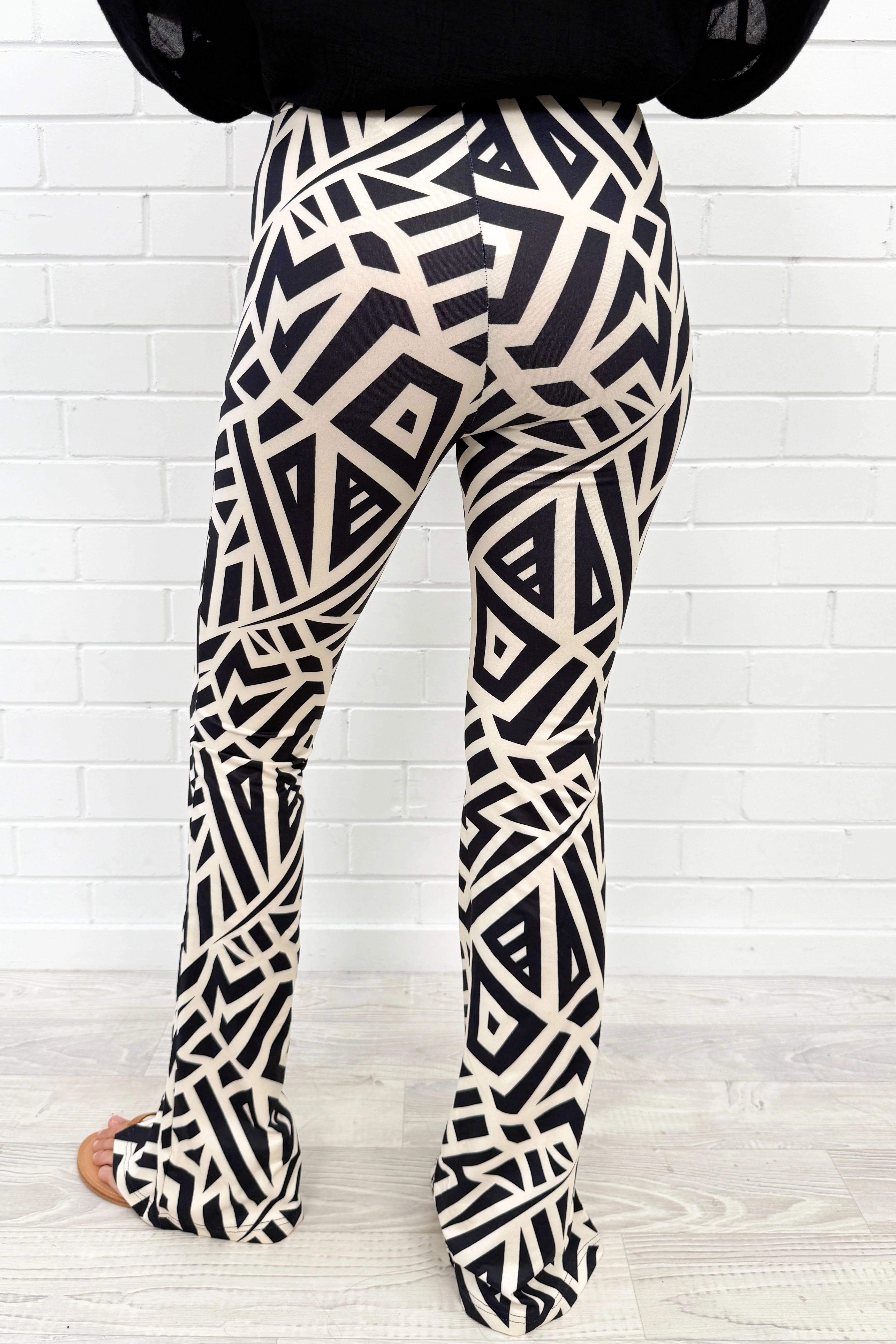 The Flarey Tights - Geometric - Image 5