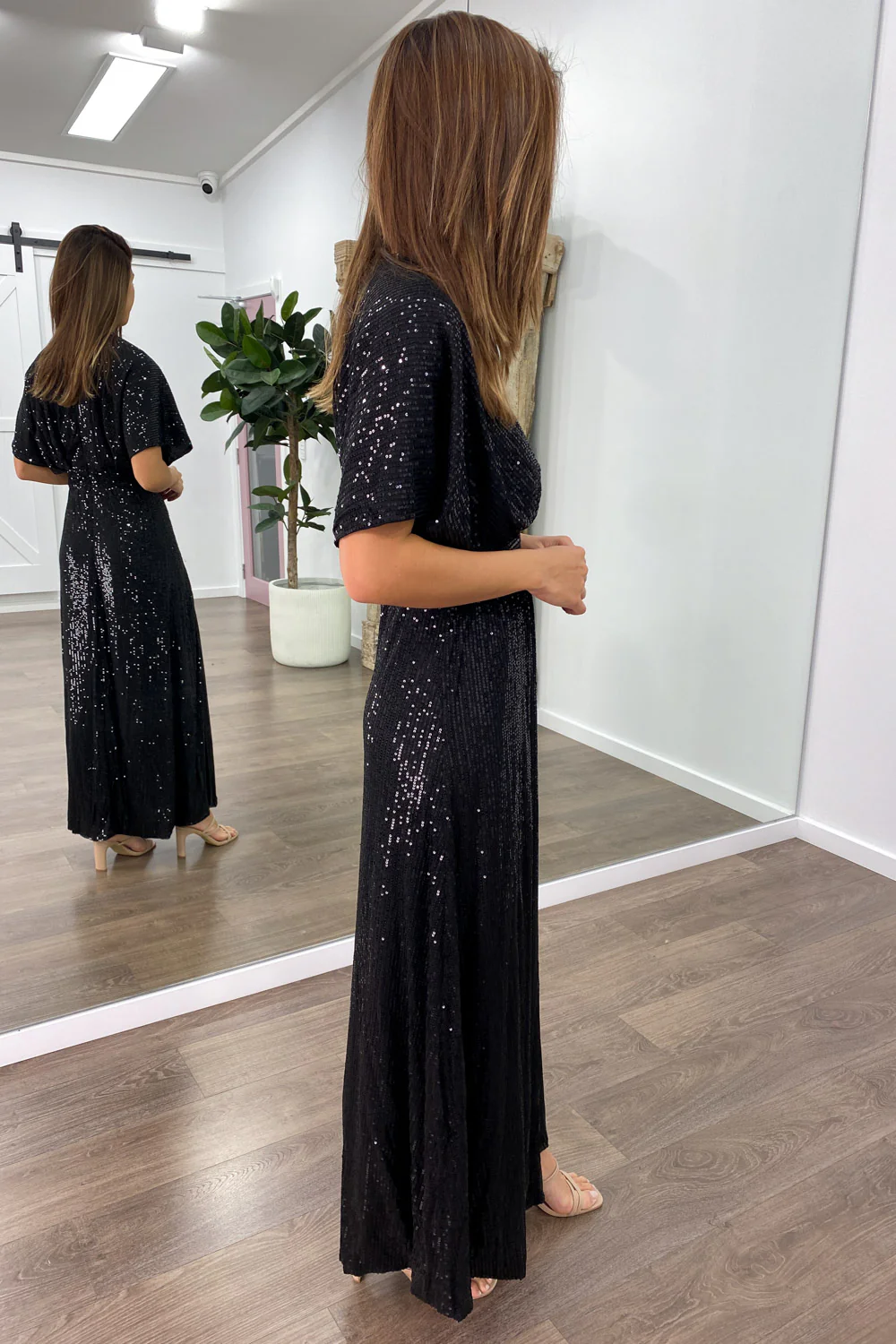 The Glam Dress - Image 22