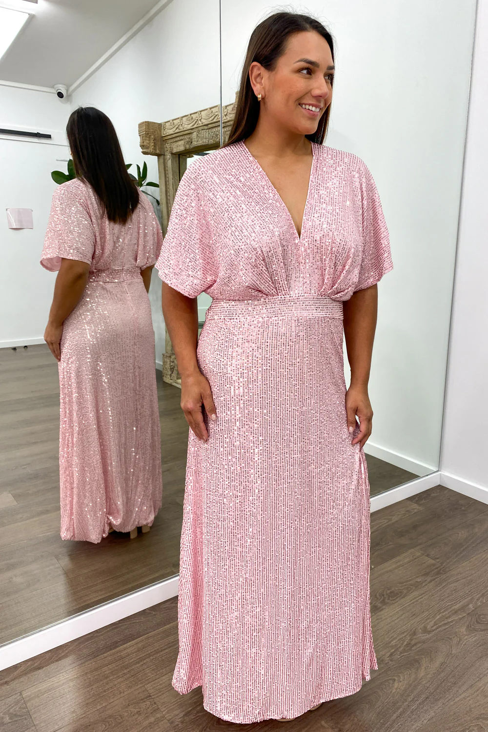 The Glam Dress - Image 9