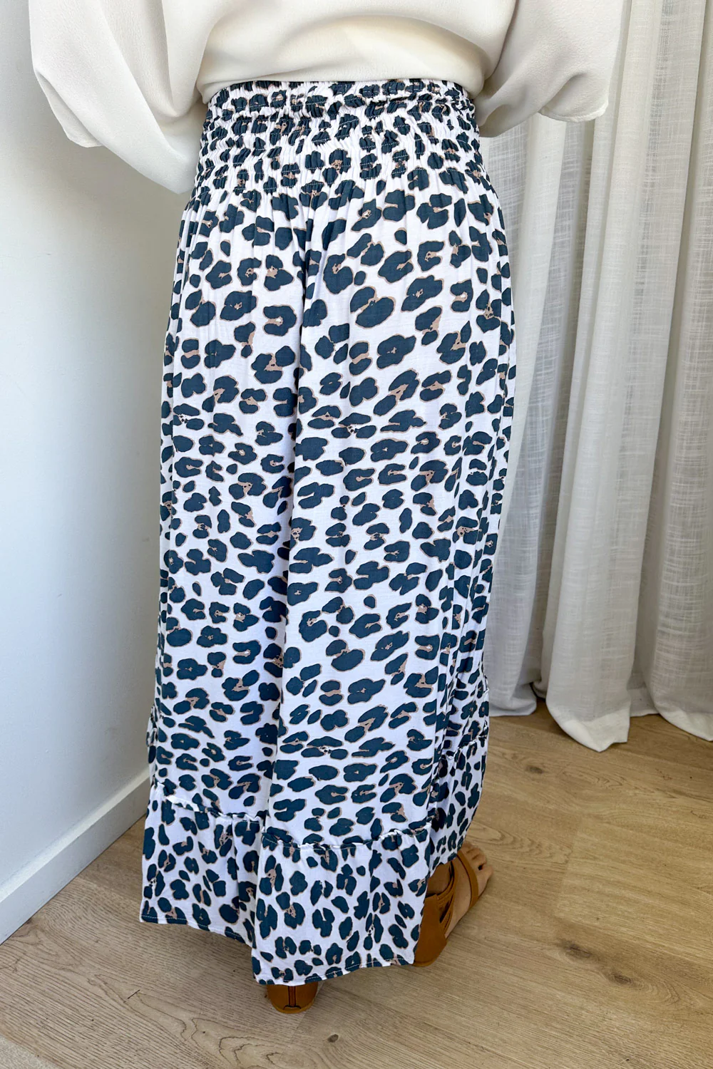 The Hi-Lo Skirt - Image 18