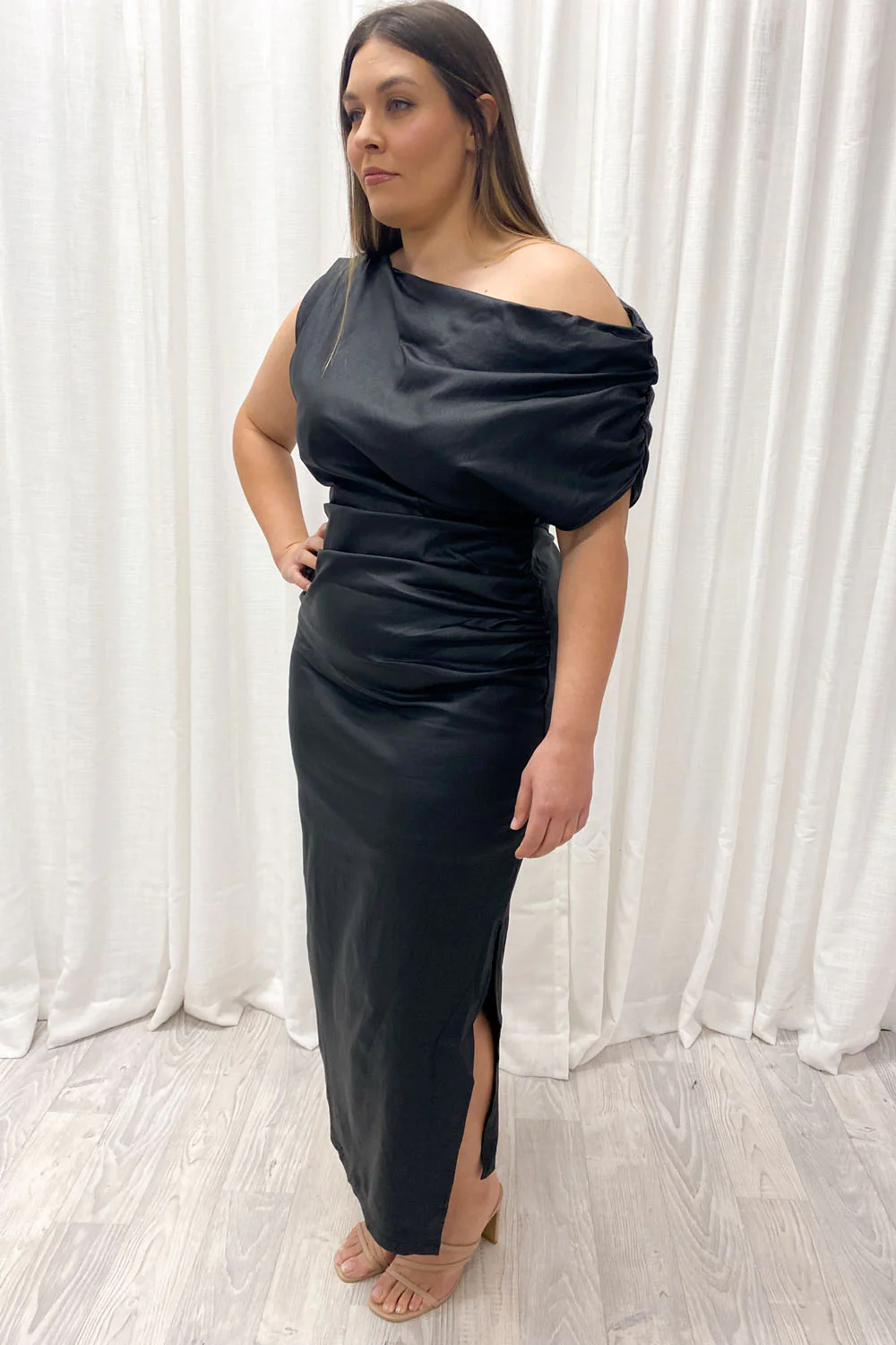 The Liquid Dress - Image 8