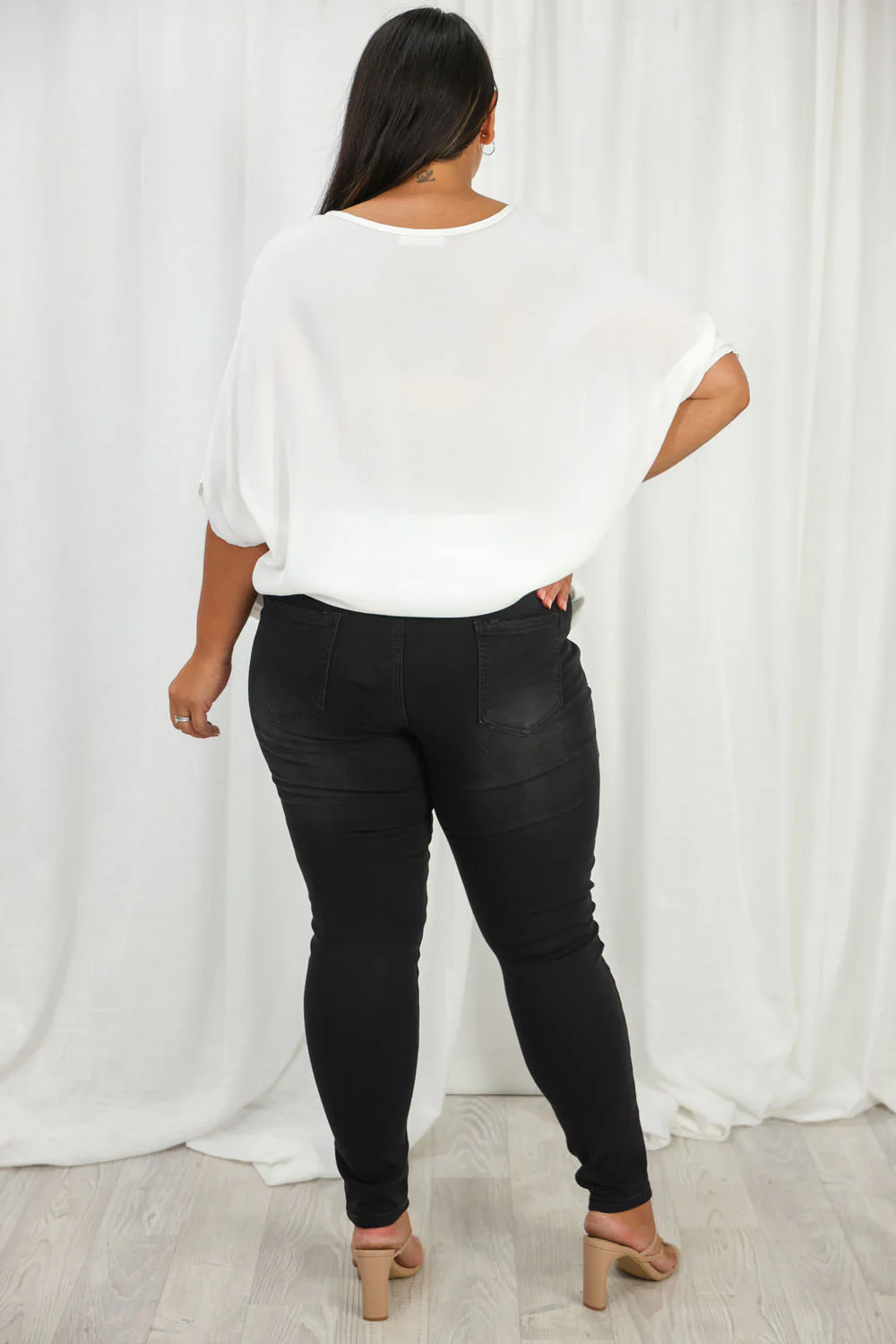 The No-Panel Skinny Jeans - Black Denim - Image 27