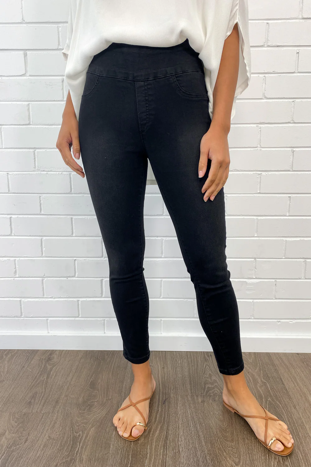 The No-Panel Skinny Jeans Petite - Black Denim - Image 2