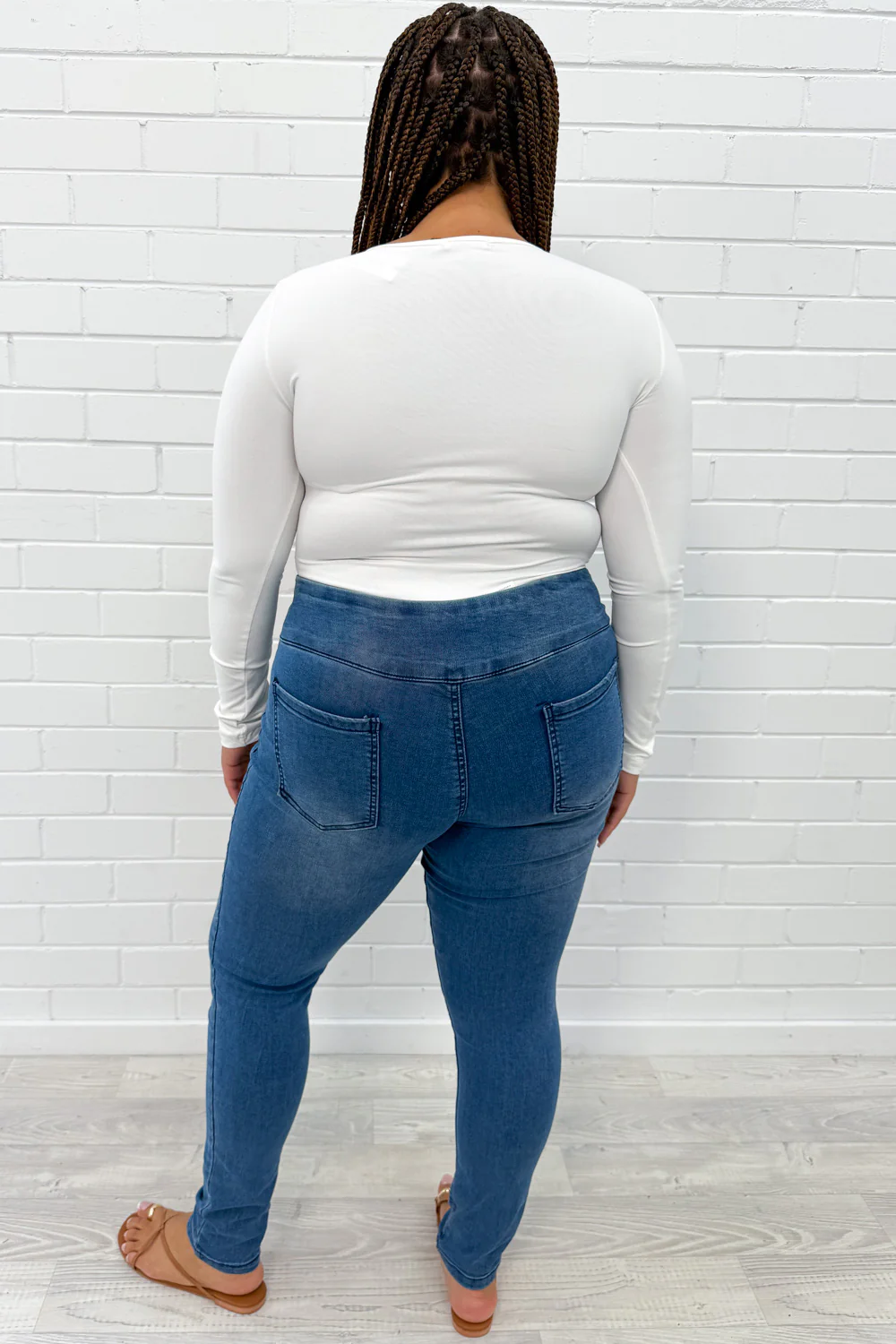 The No-Panel Skinny Jeans Petite - Mid Denim - Image 12