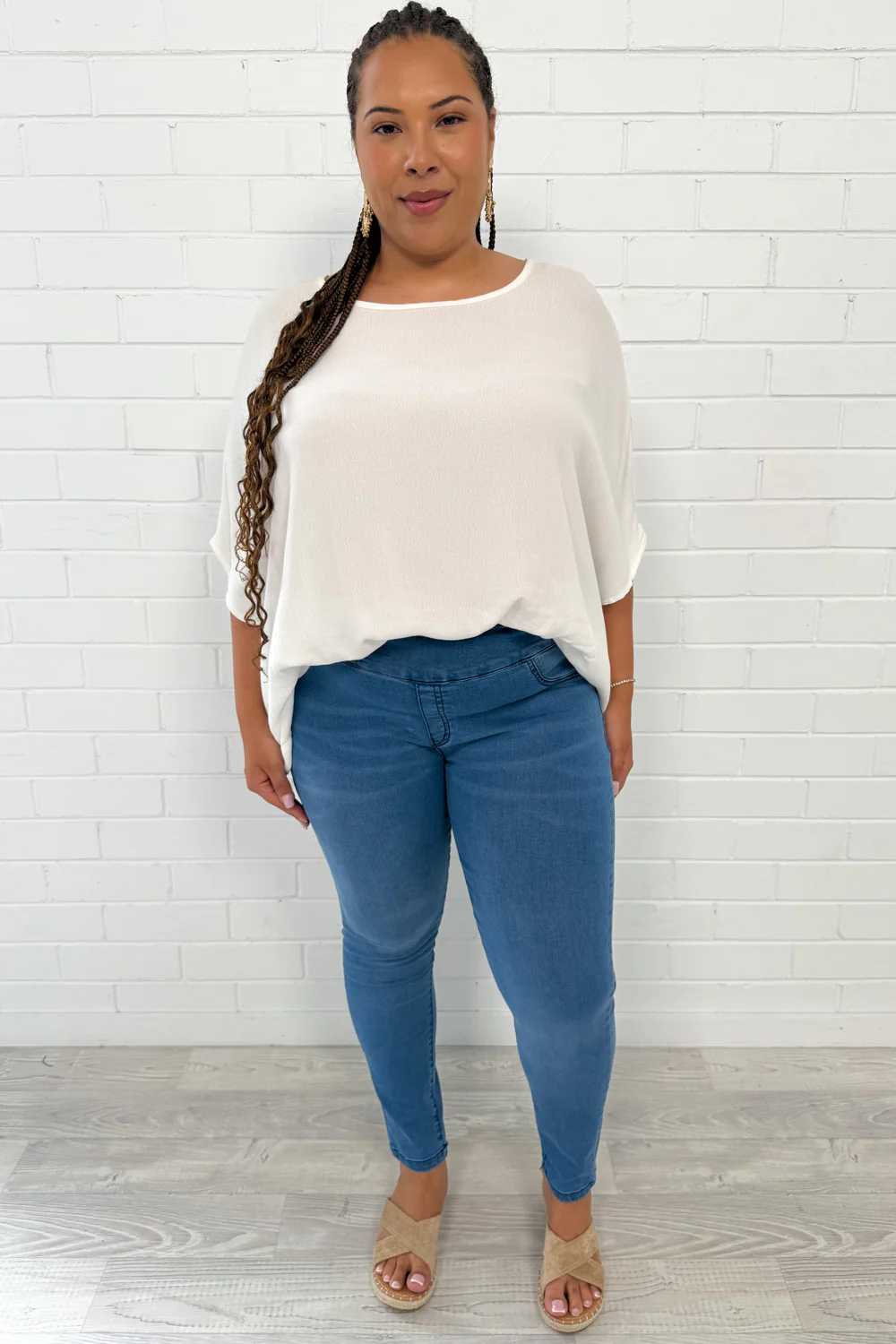 The No-Panel Skinny Jeans Petite - Mid Denim - Image 8