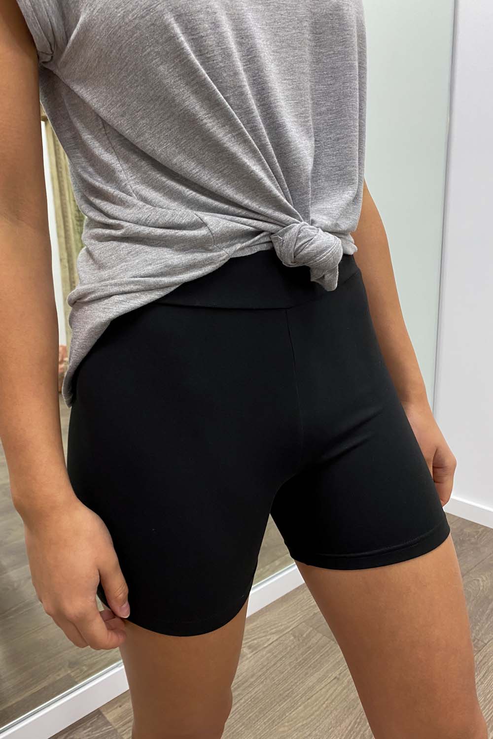 The Under Shorts - Image 6