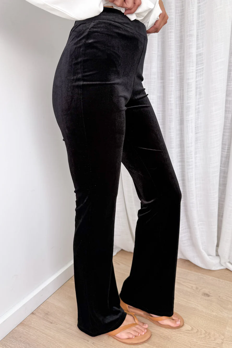 The Velvet Flares Petite  - Black - Image 4