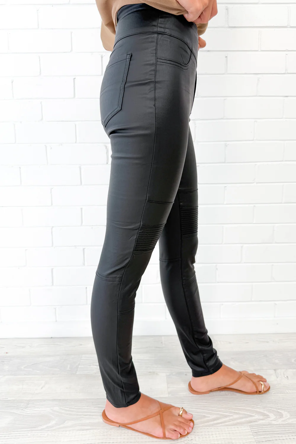 Wet Look Panels - Black - Image 5