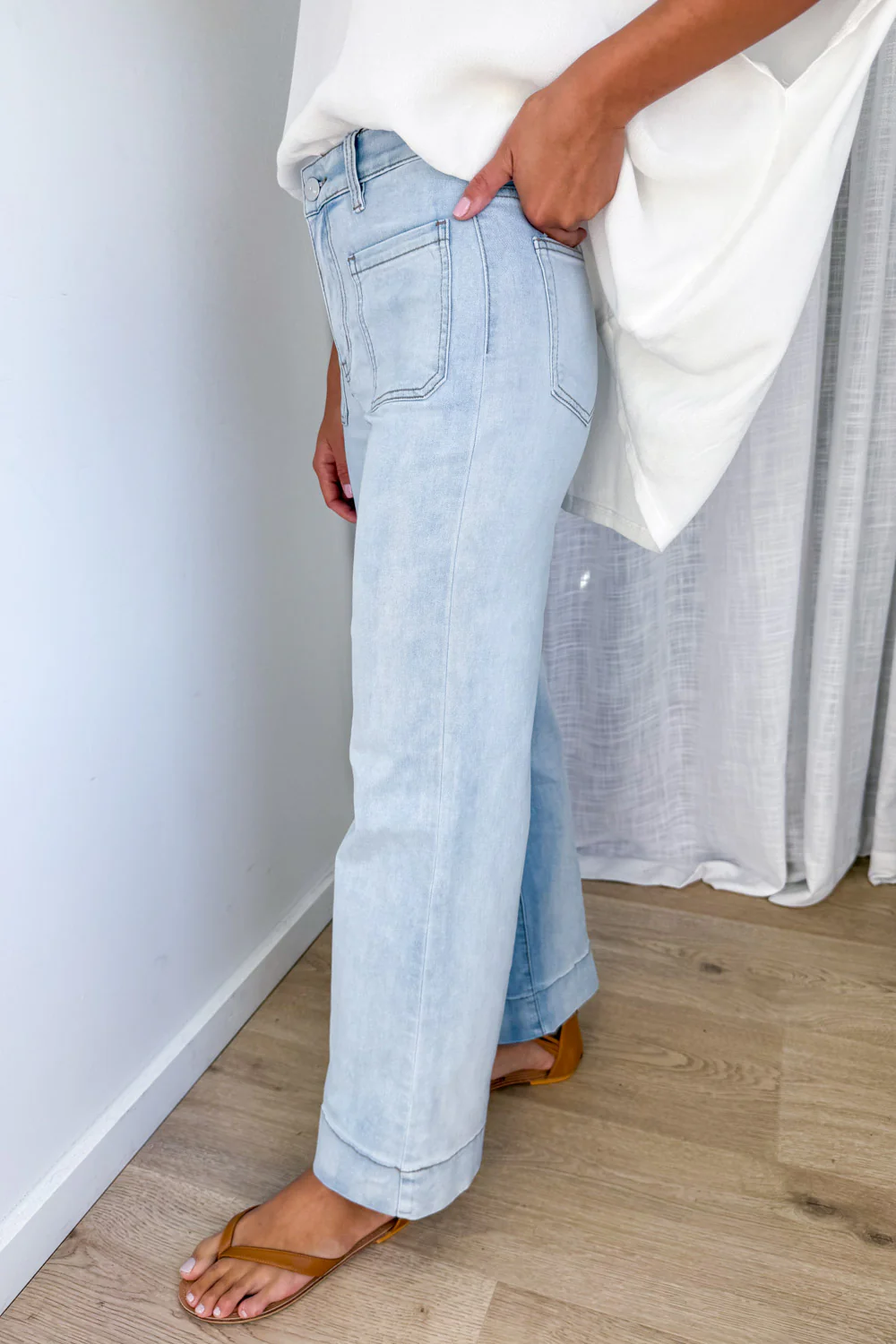 Whitley High Rise Wide Leg Jeans - Light Blue Denim - Image 5