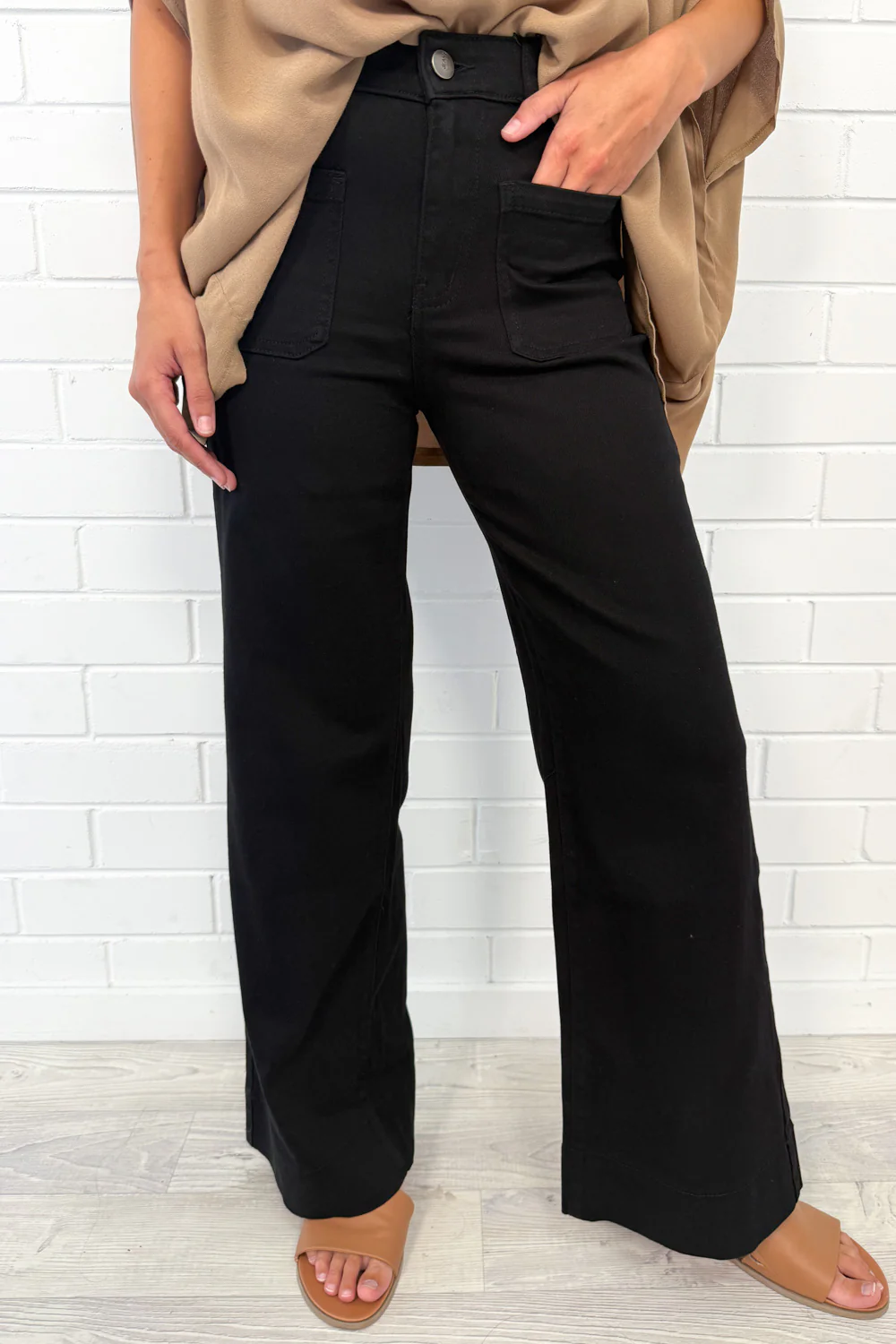 Whitley High Rise Wide Leg Jeans - Black - Image 18