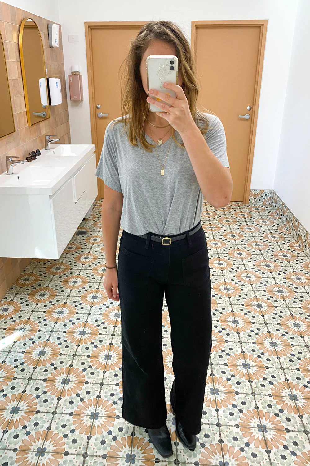 Whitley High Rise Wide Leg Jeans - Black - Image 25