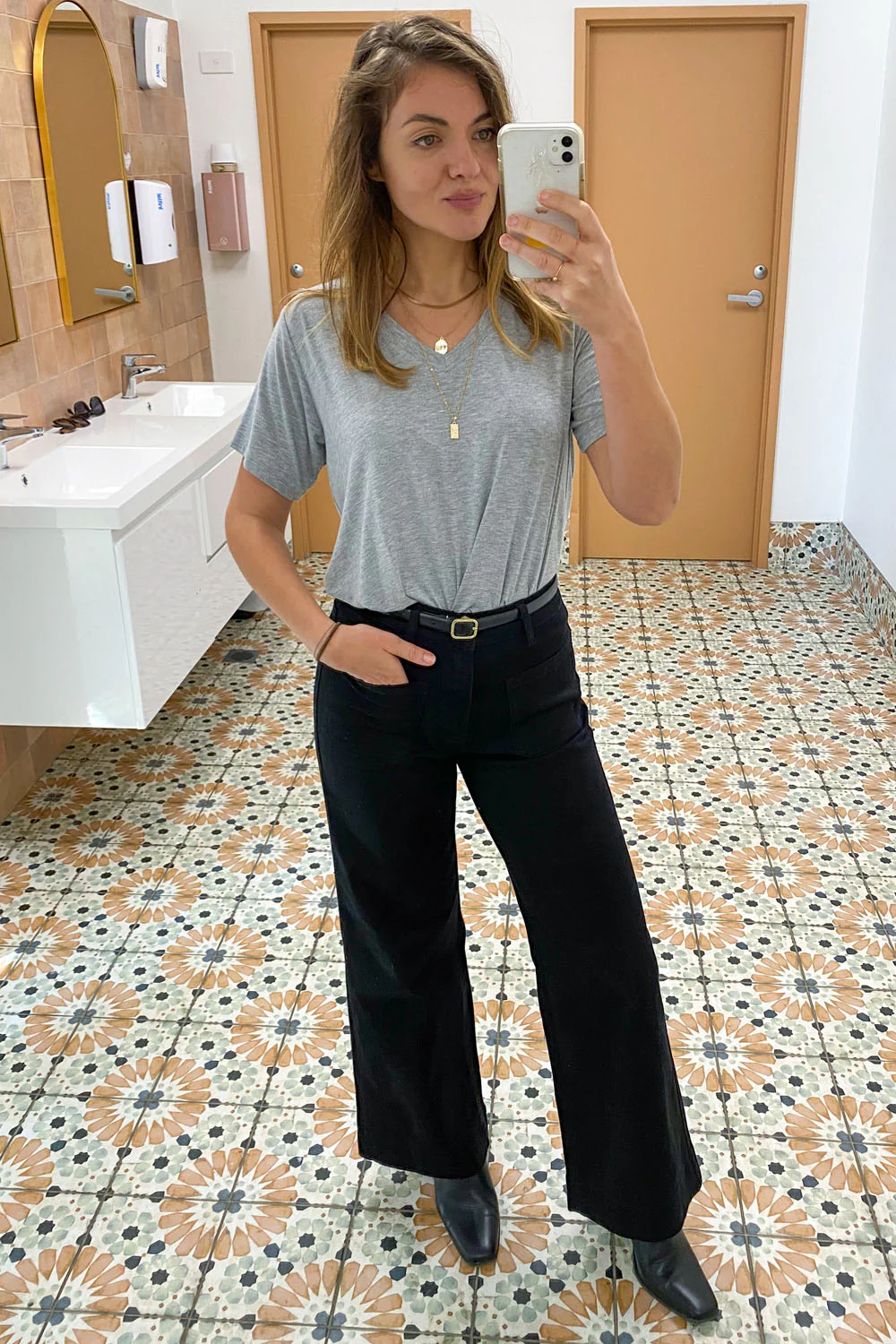 Whitley High Rise Wide Leg Jeans - Black - Image 26