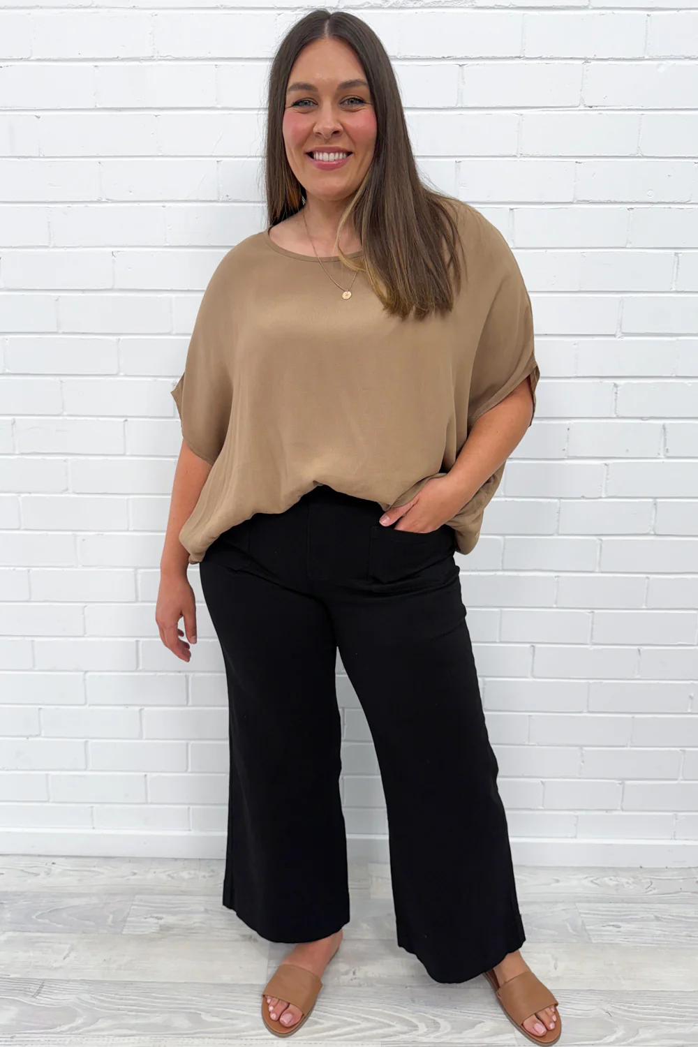 Whitley High Rise Wide Leg Jeans - Black - Image 8