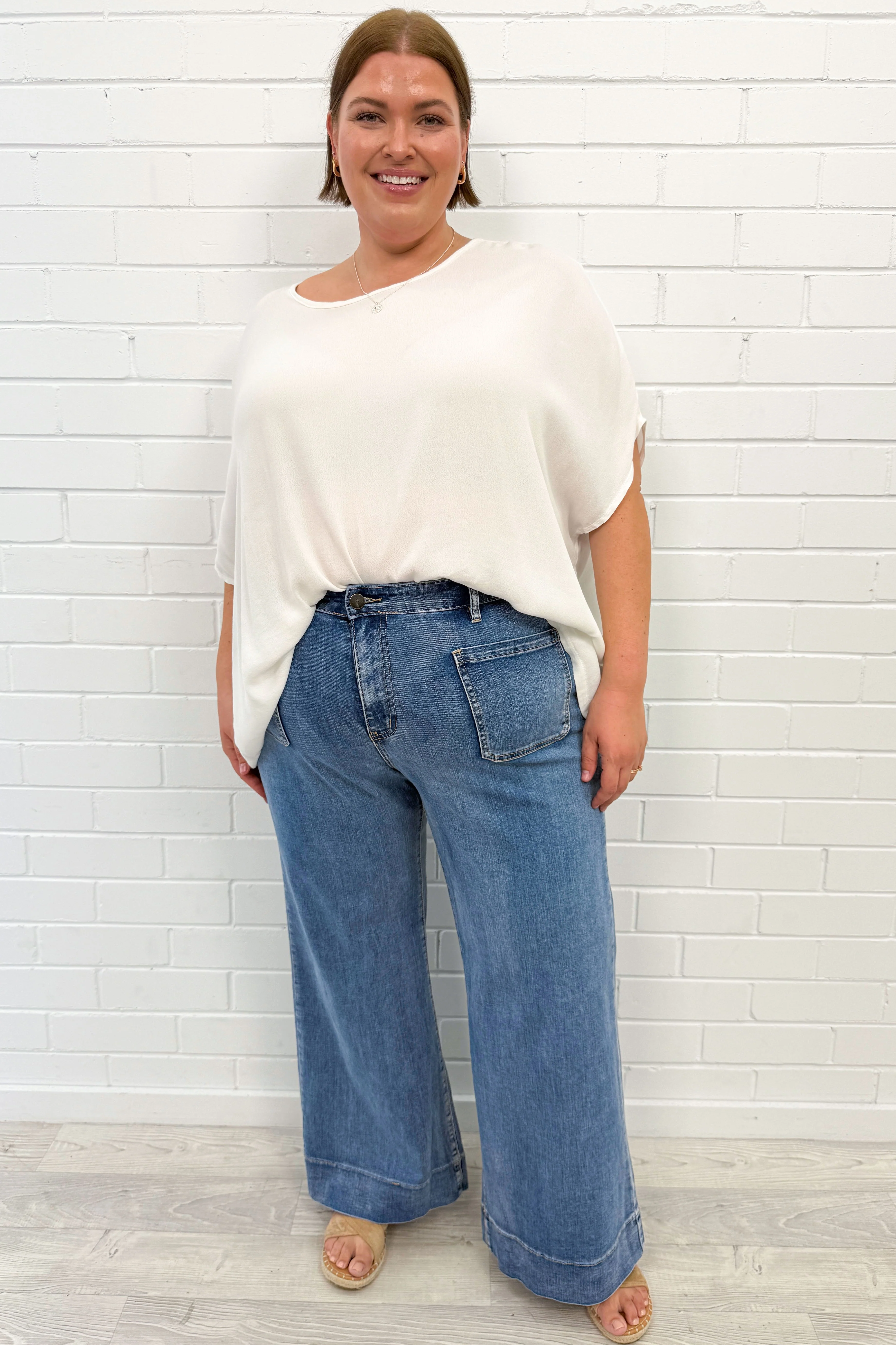 Whitley High Rise Wide Leg Jeans - Denim - Image 7