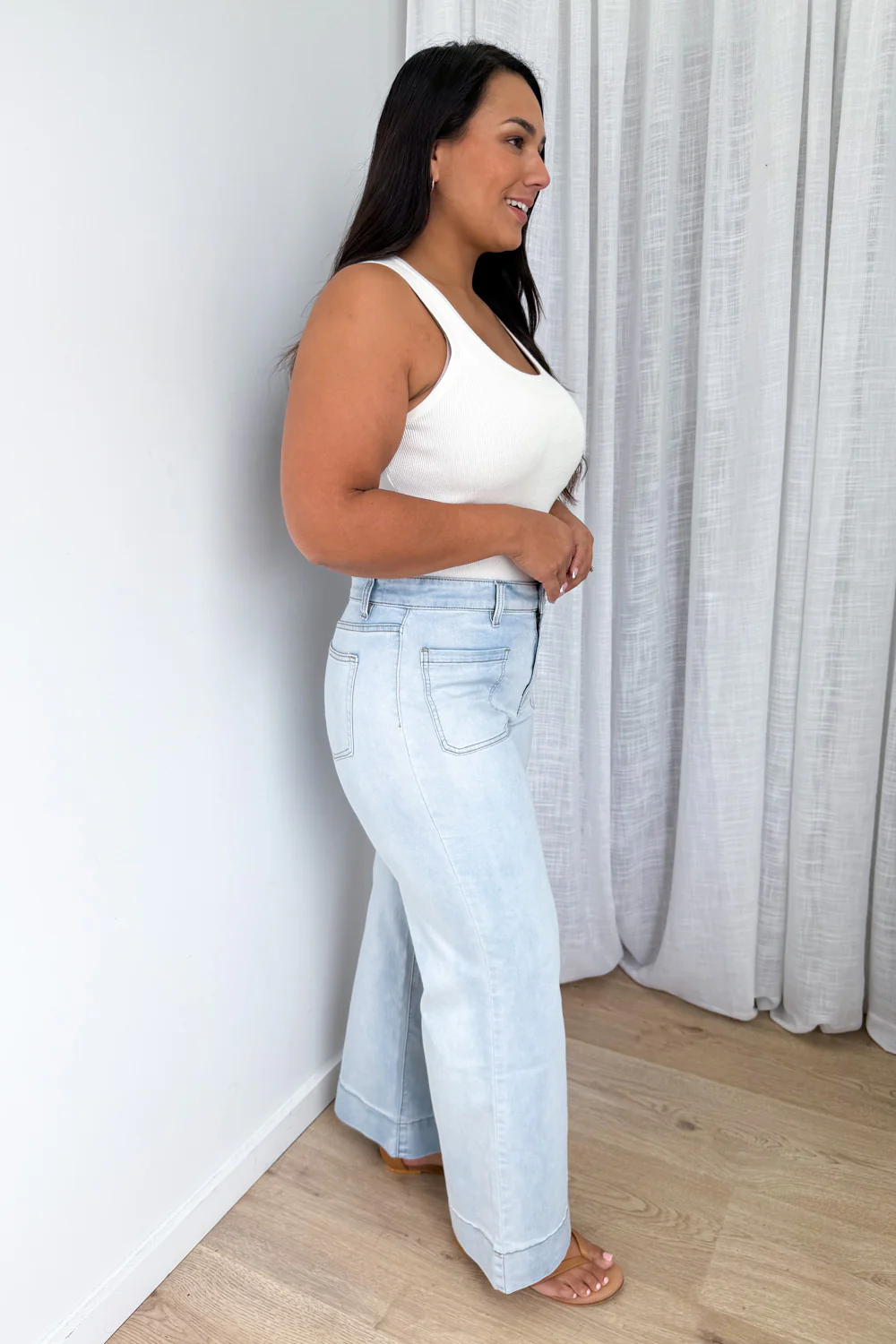 Whitley High Rise Wide Leg Jeans - Light Blue Denim - Image 9