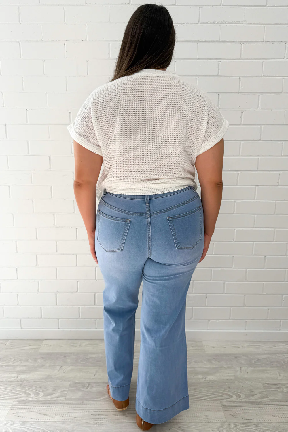 Whitley High Rise Wide Leg Jeans - Light Denim - Image 12