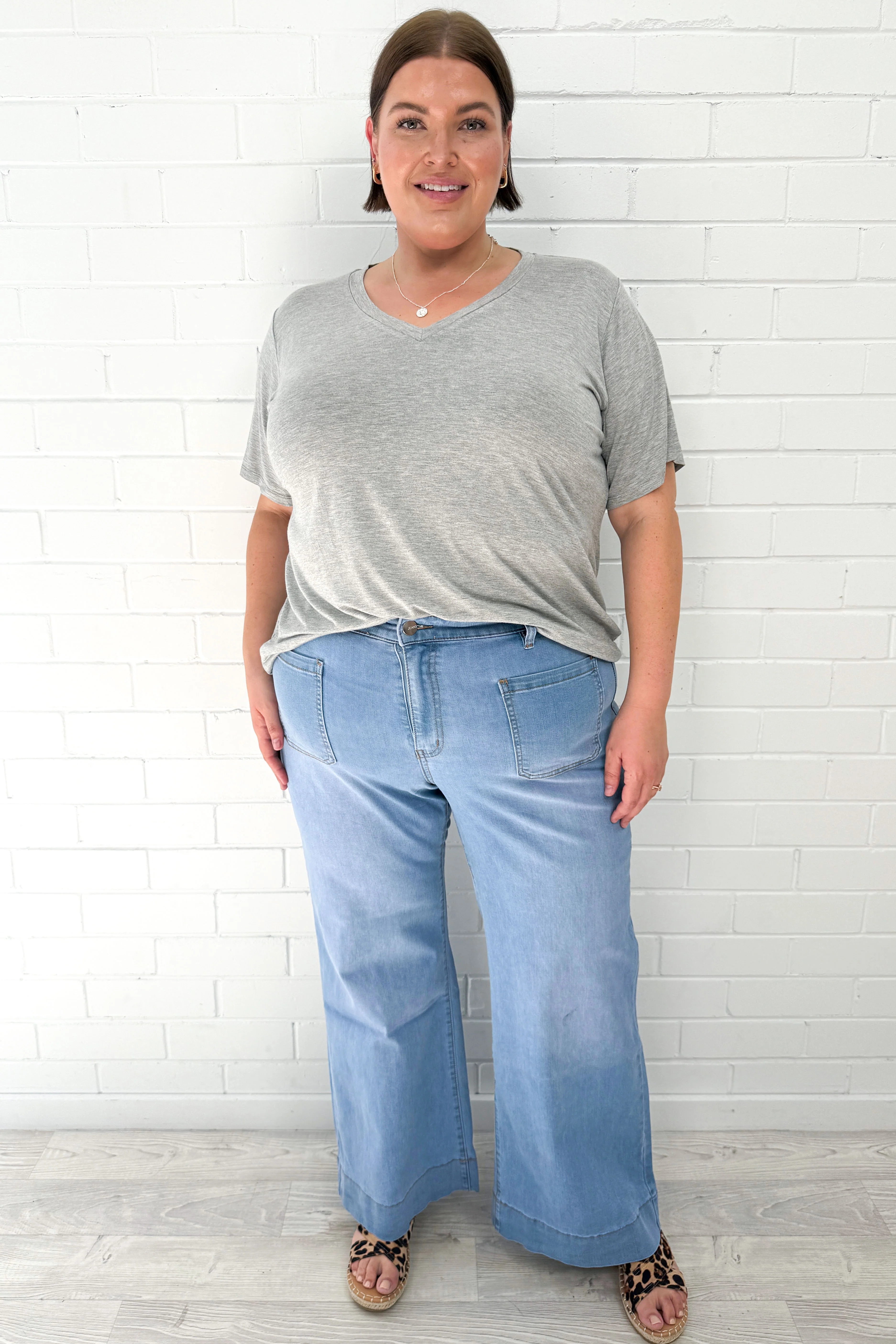 Whitley High Rise Wide Leg Jeans - Light Denim - Image 5