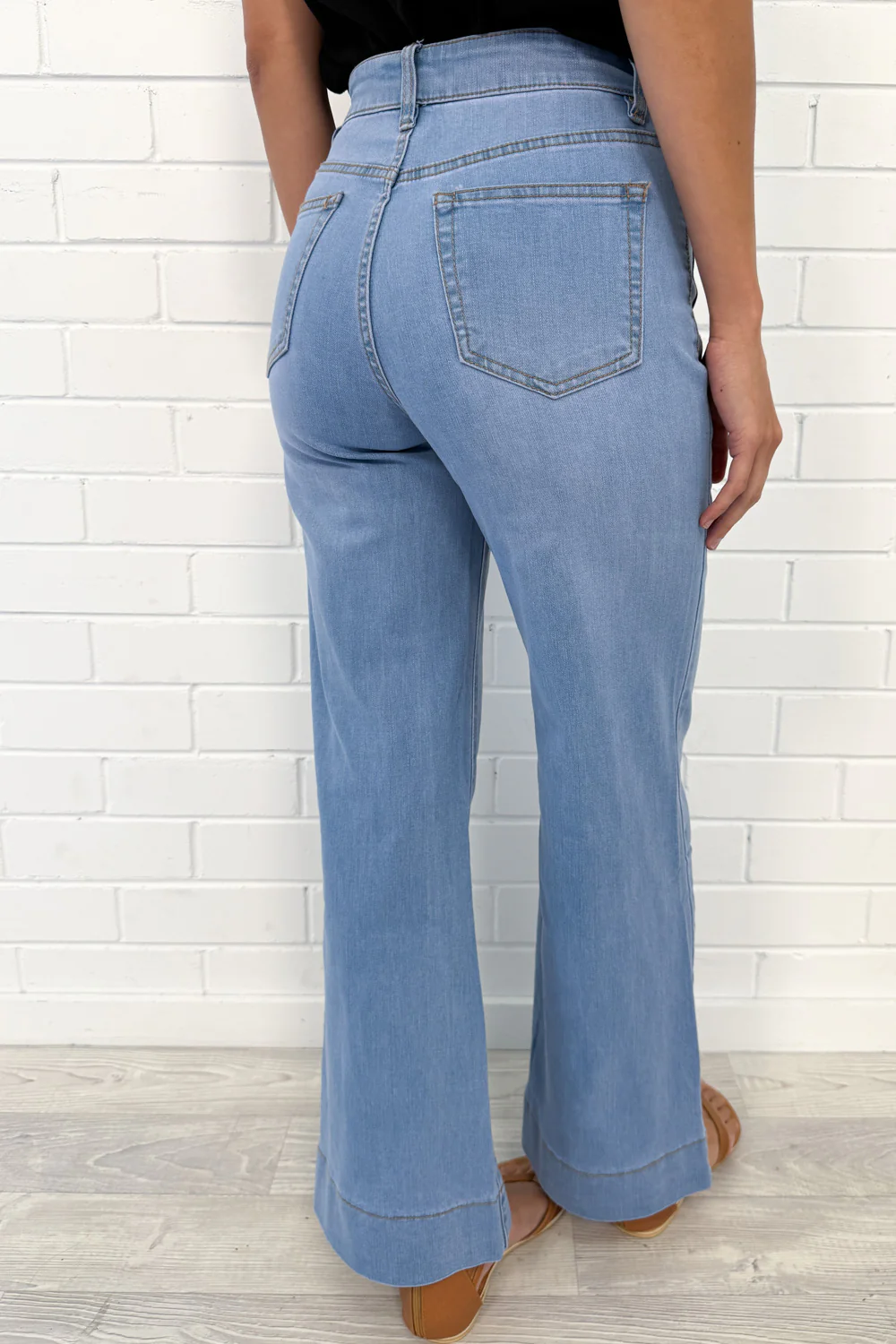 Whitley High Rise Wide Leg Jeans - Light Denim - Image 8
