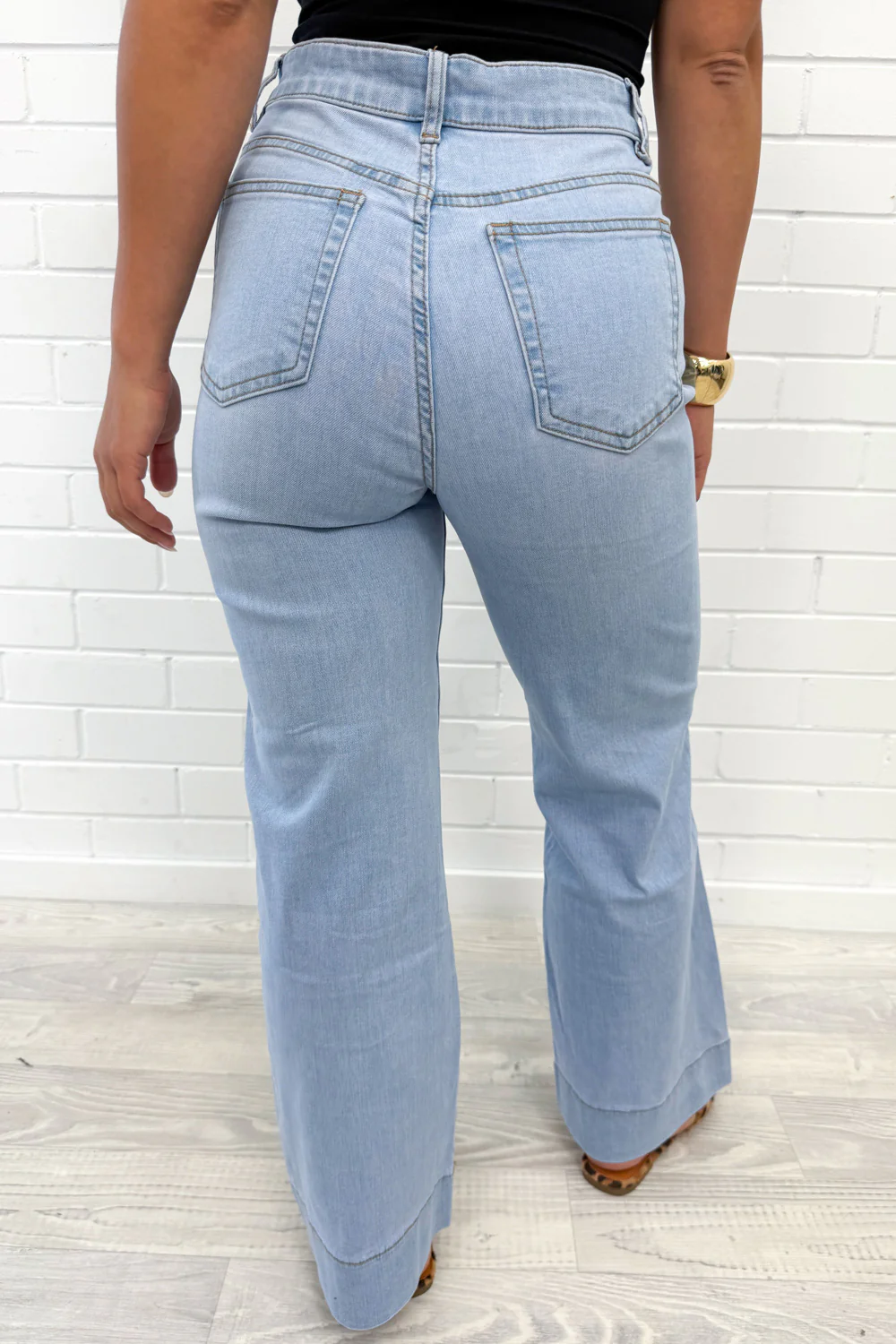Whitley Petite High Rise Wide Leg Jeans - Light Denim - Image 24